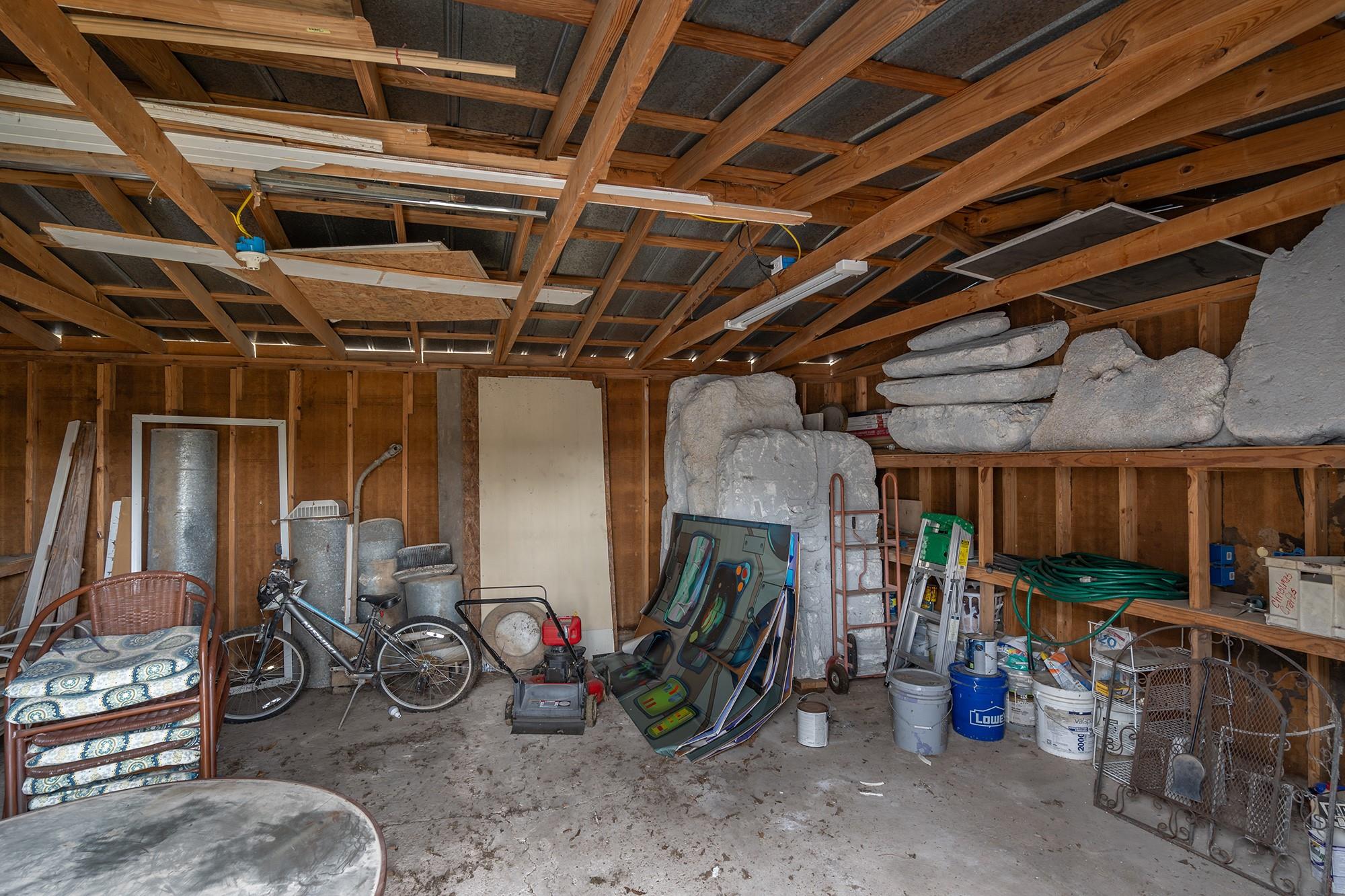 205 E Myrtle Ln Property Photo 30
