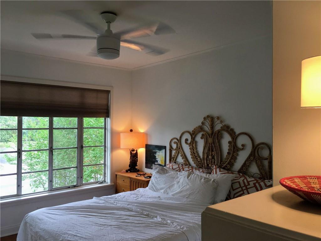 3416 Enfield Rd #b Property Photo 18