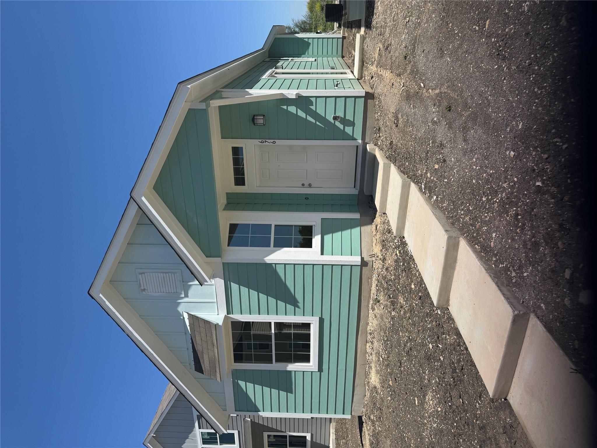 676 Ferrule Dr Property Photo
