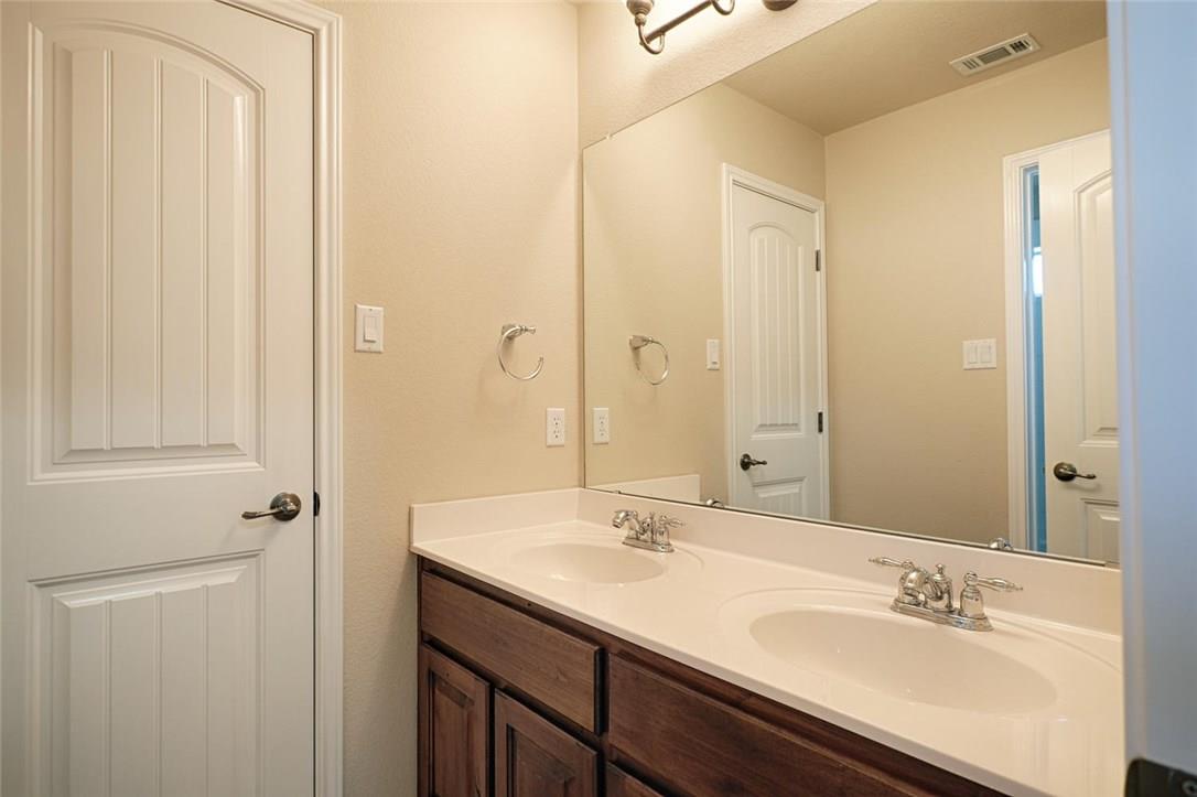 16228 Old Baldy Dr Property Photo 18