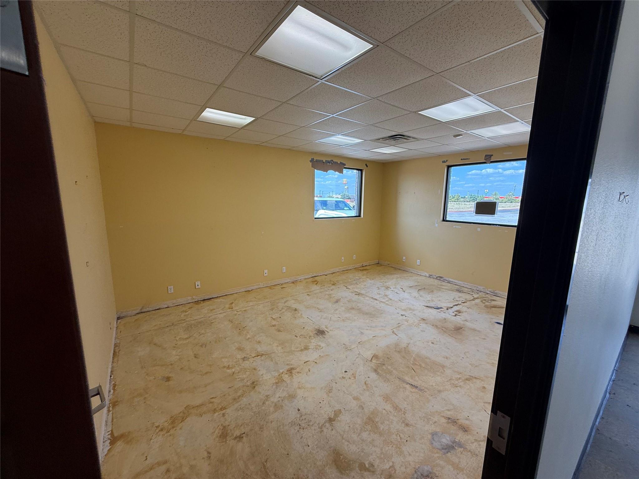 321 Limestone Ter Property Photo 7