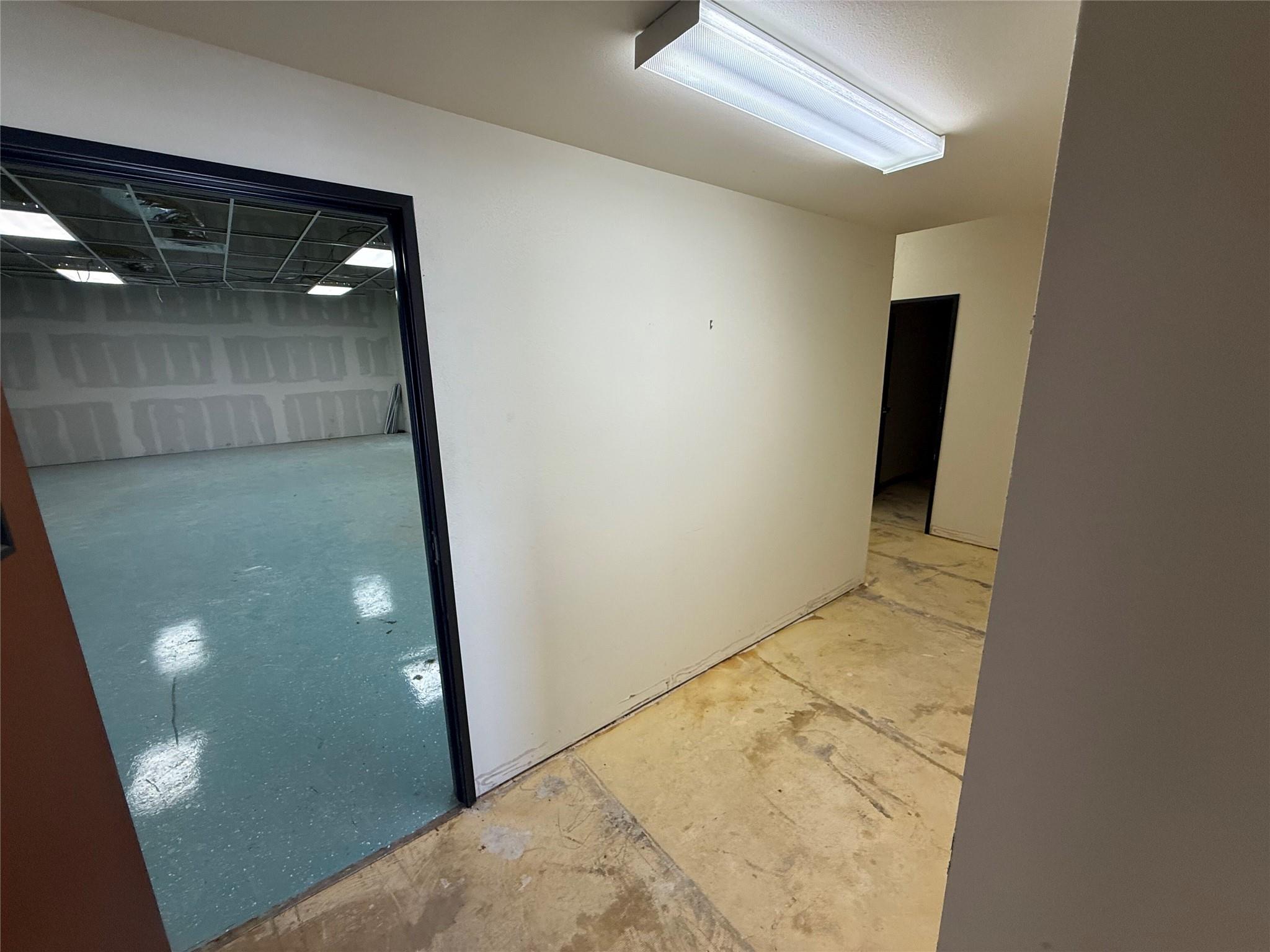 321 Limestone Ter Property Photo 8
