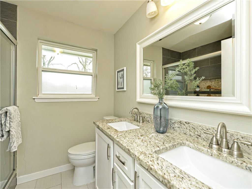 1601 Elmira Rd Property Photo 21