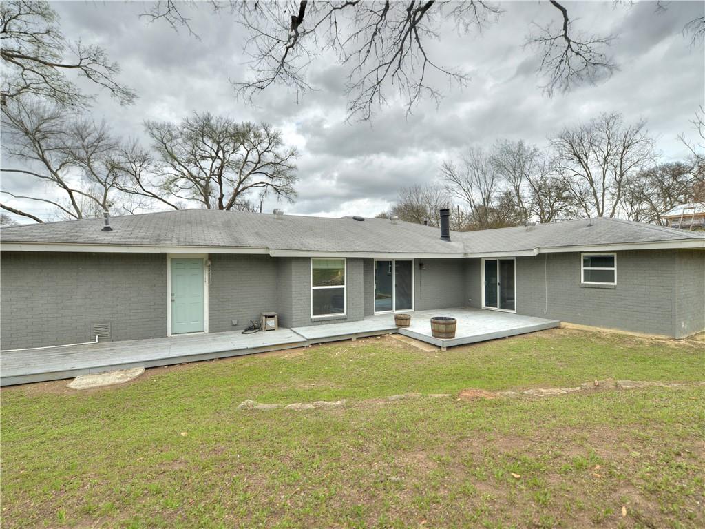 1601 Elmira Rd Property Photo 27