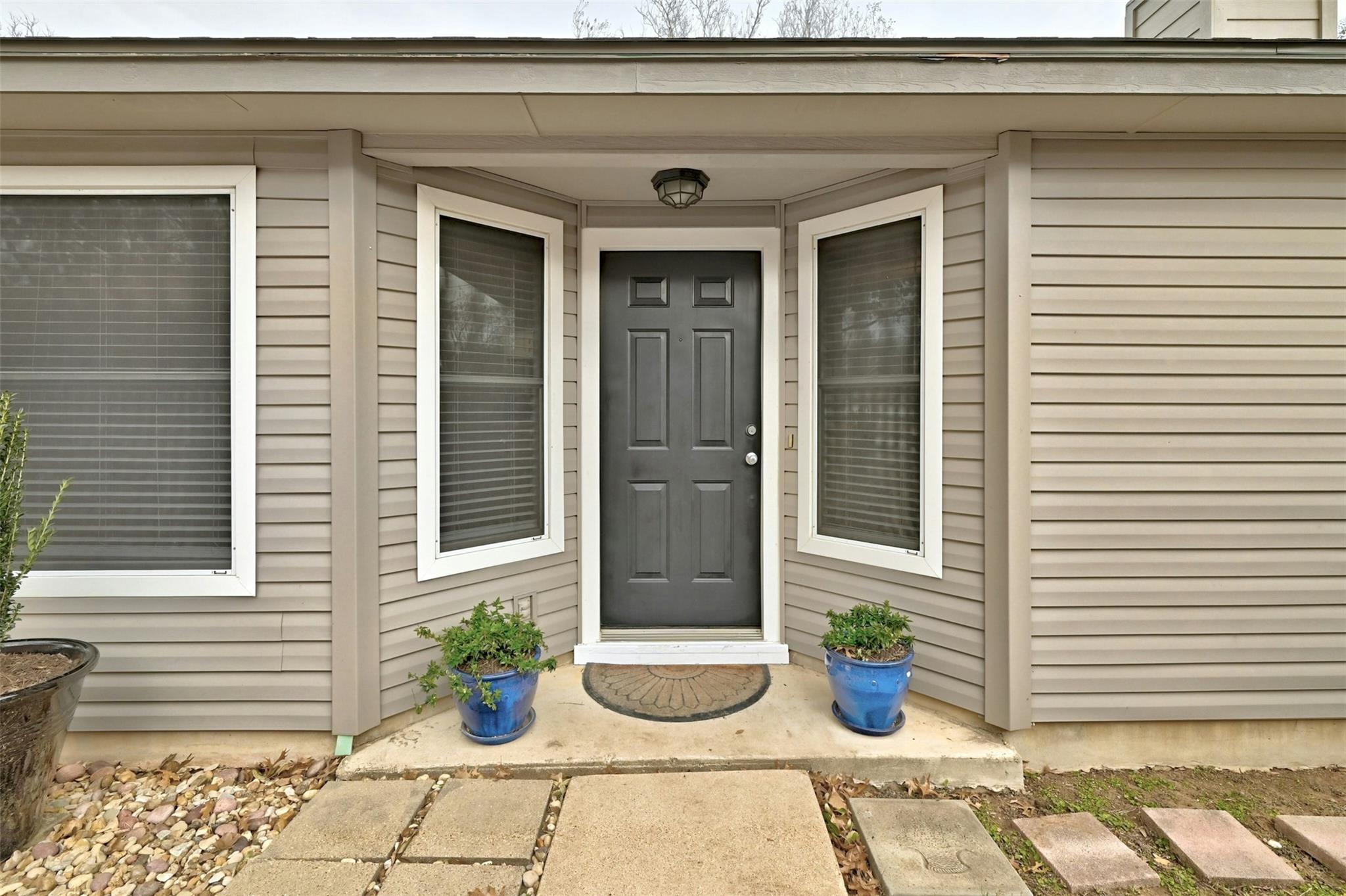 1807 Hollow Tree Blvd Property Photo 5