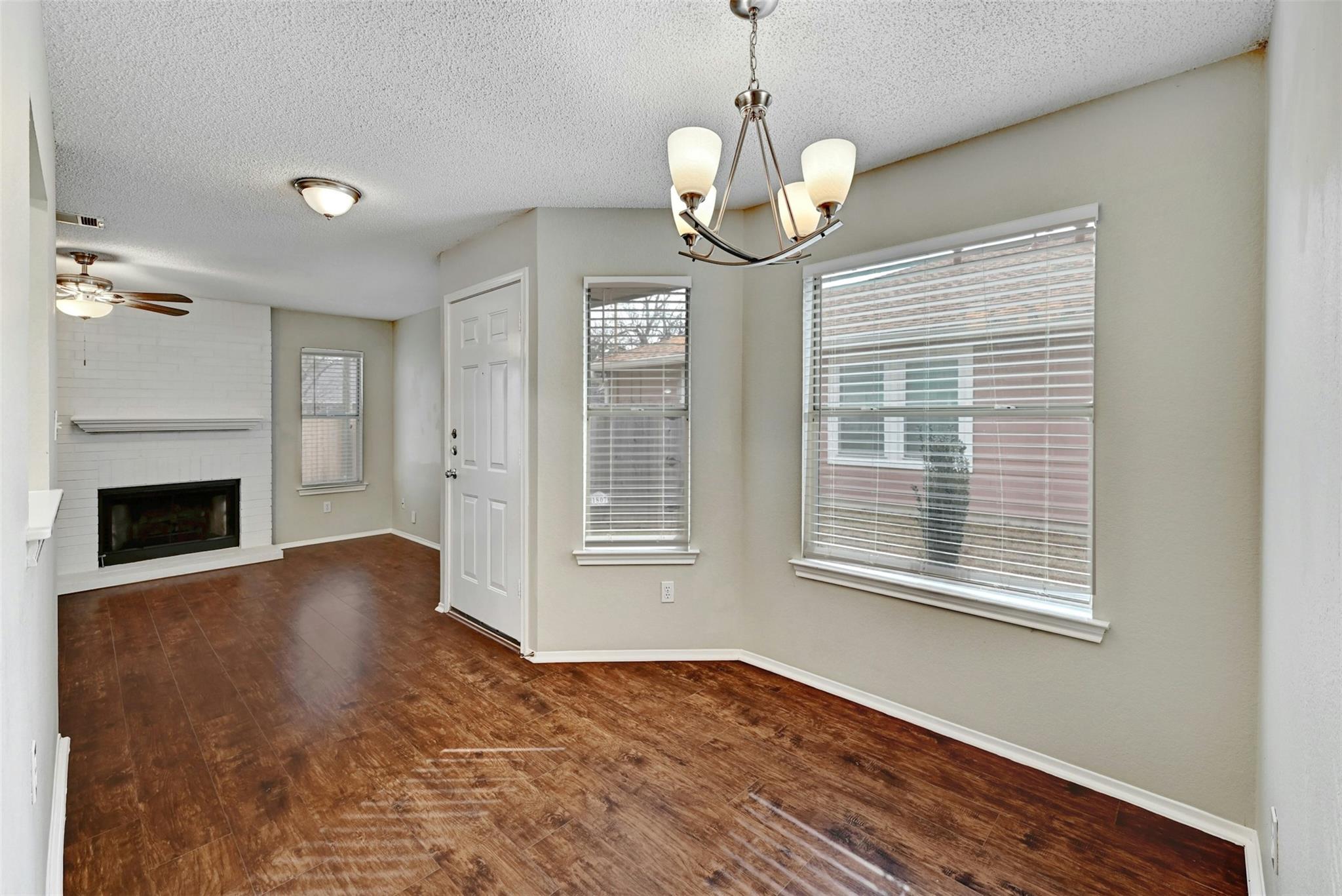 1807 Hollow Tree Blvd Property Photo 13