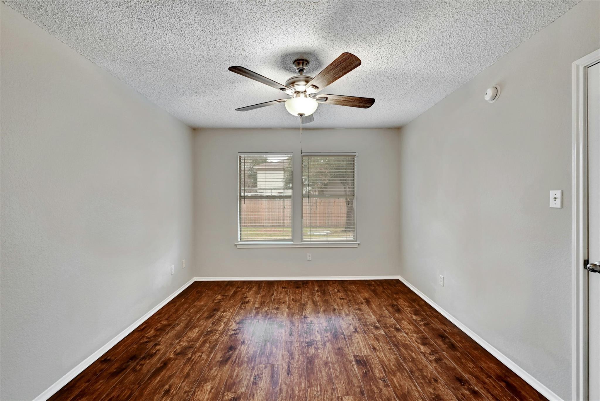 1807 Hollow Tree Blvd Property Photo 21