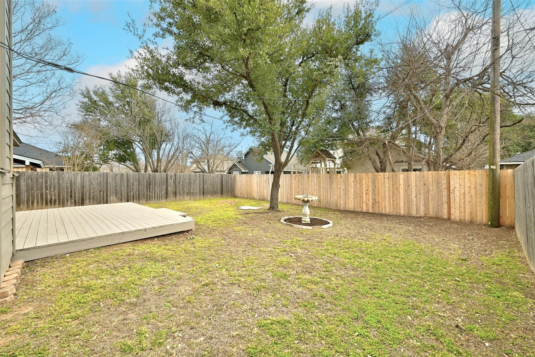 1807 Hollow Tree Blvd Property Photo 36
