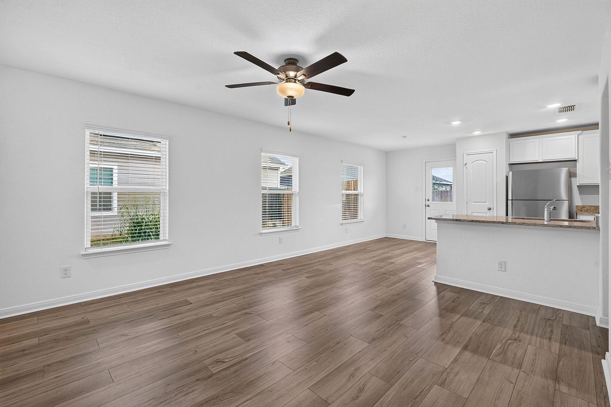 181 Citrine Crst Property Photo 6