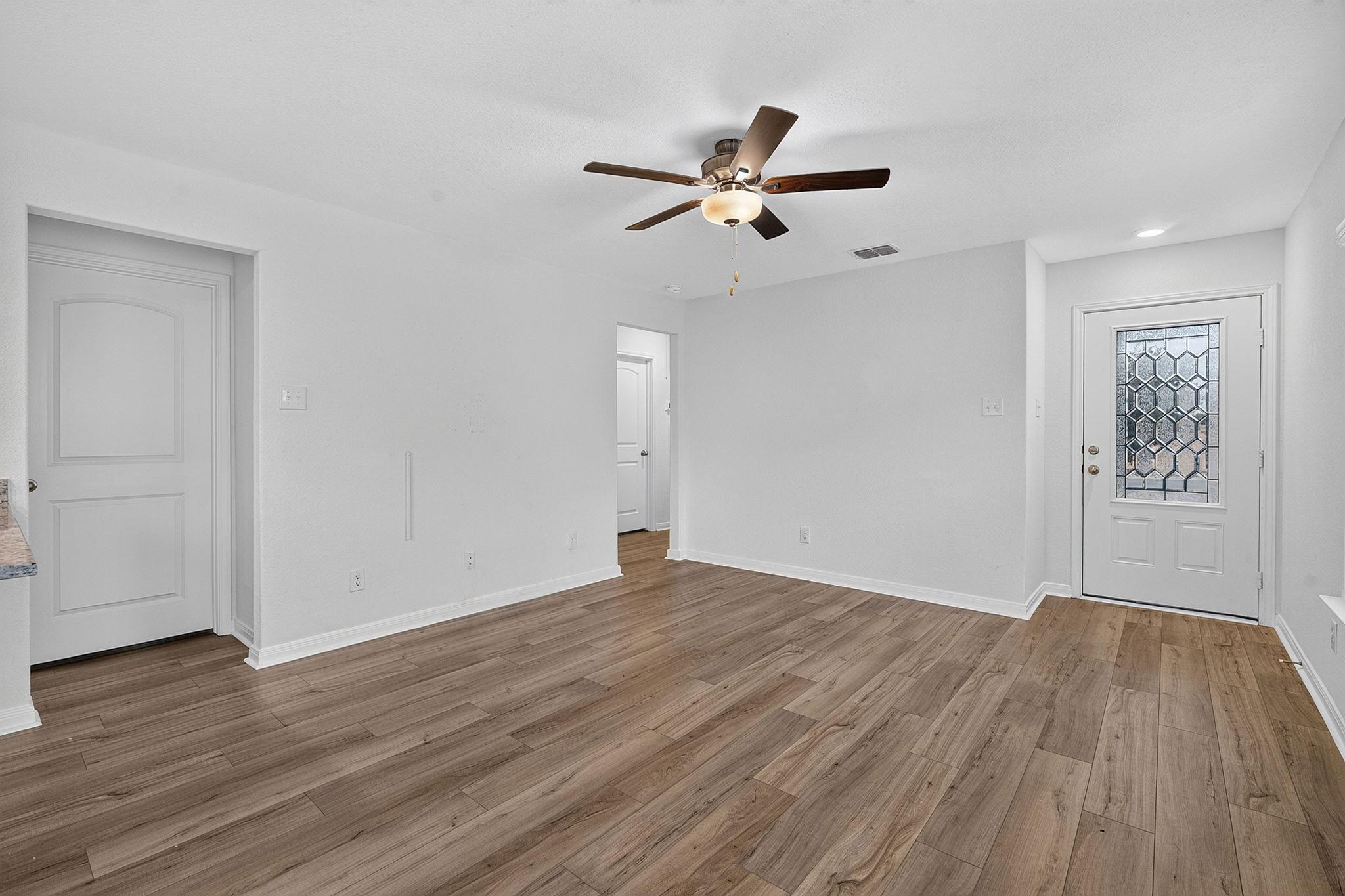181 Citrine Crst Property Photo 8