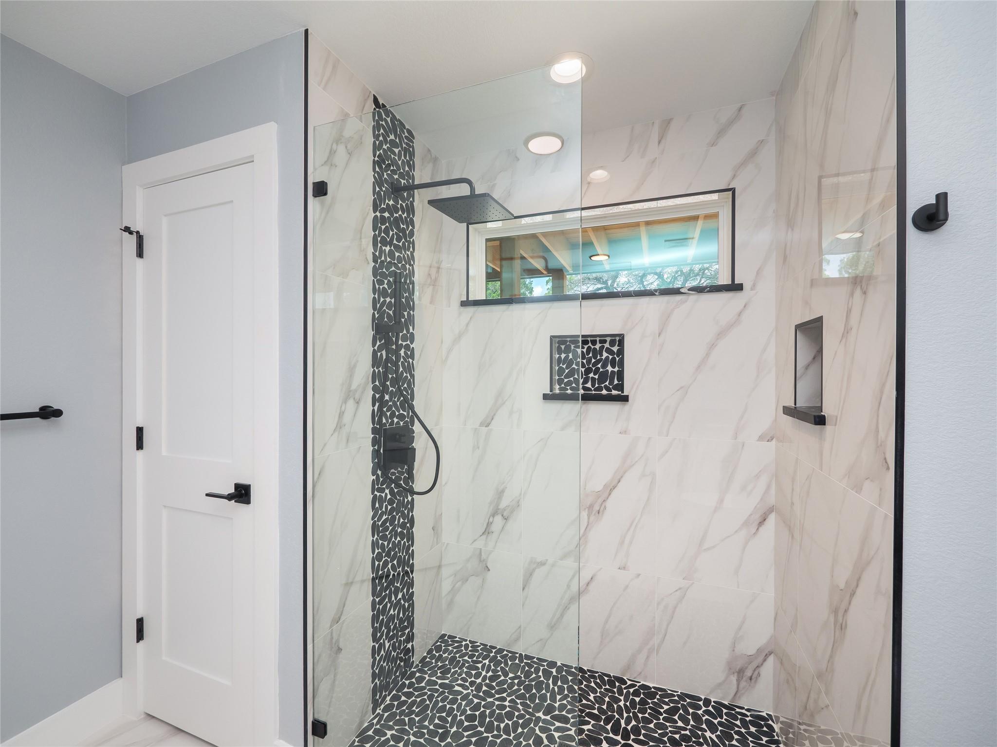 3013 Clark Ave Property Photo 29