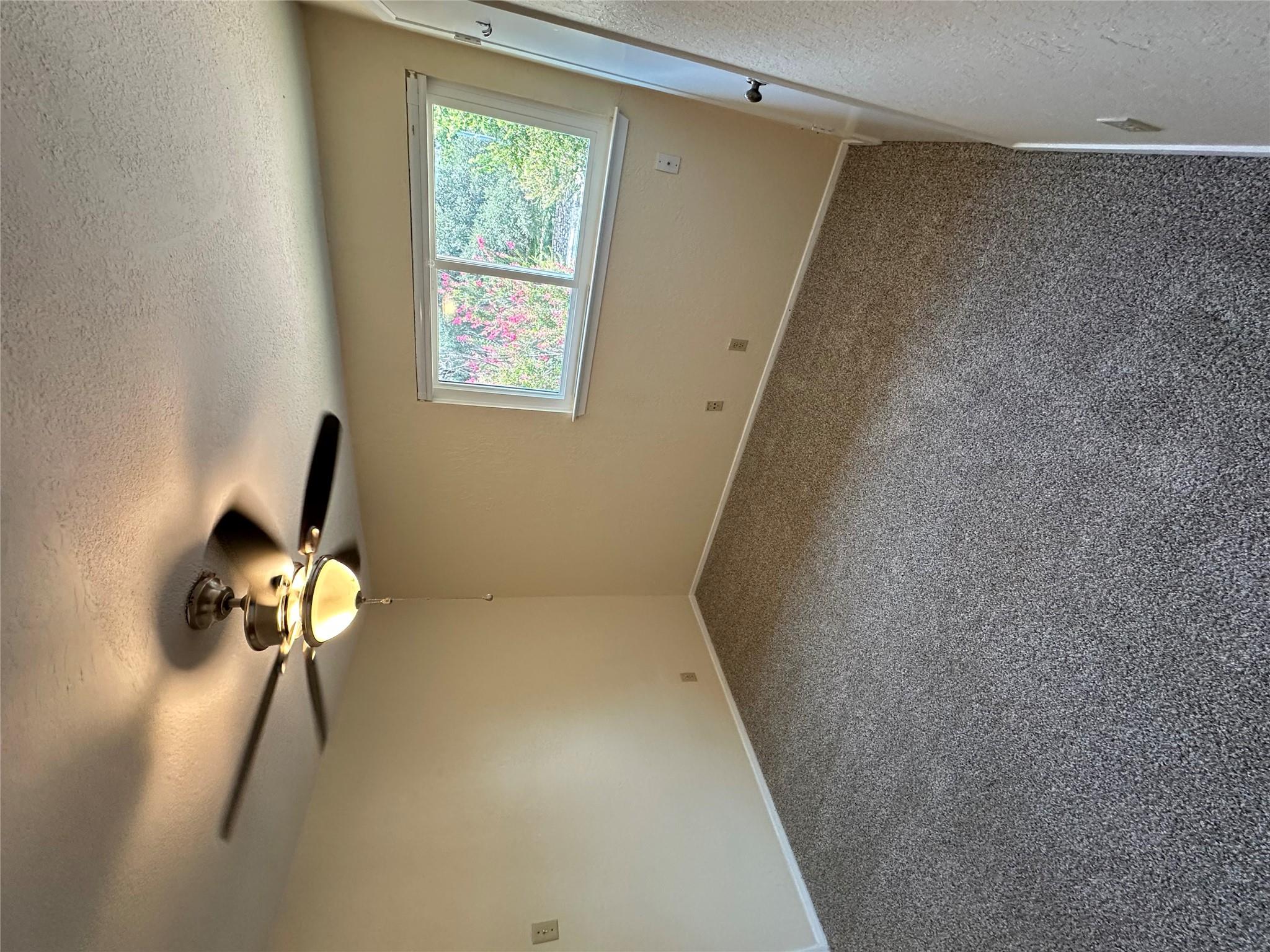 3529 North Hills Dr #a Property Photo 9