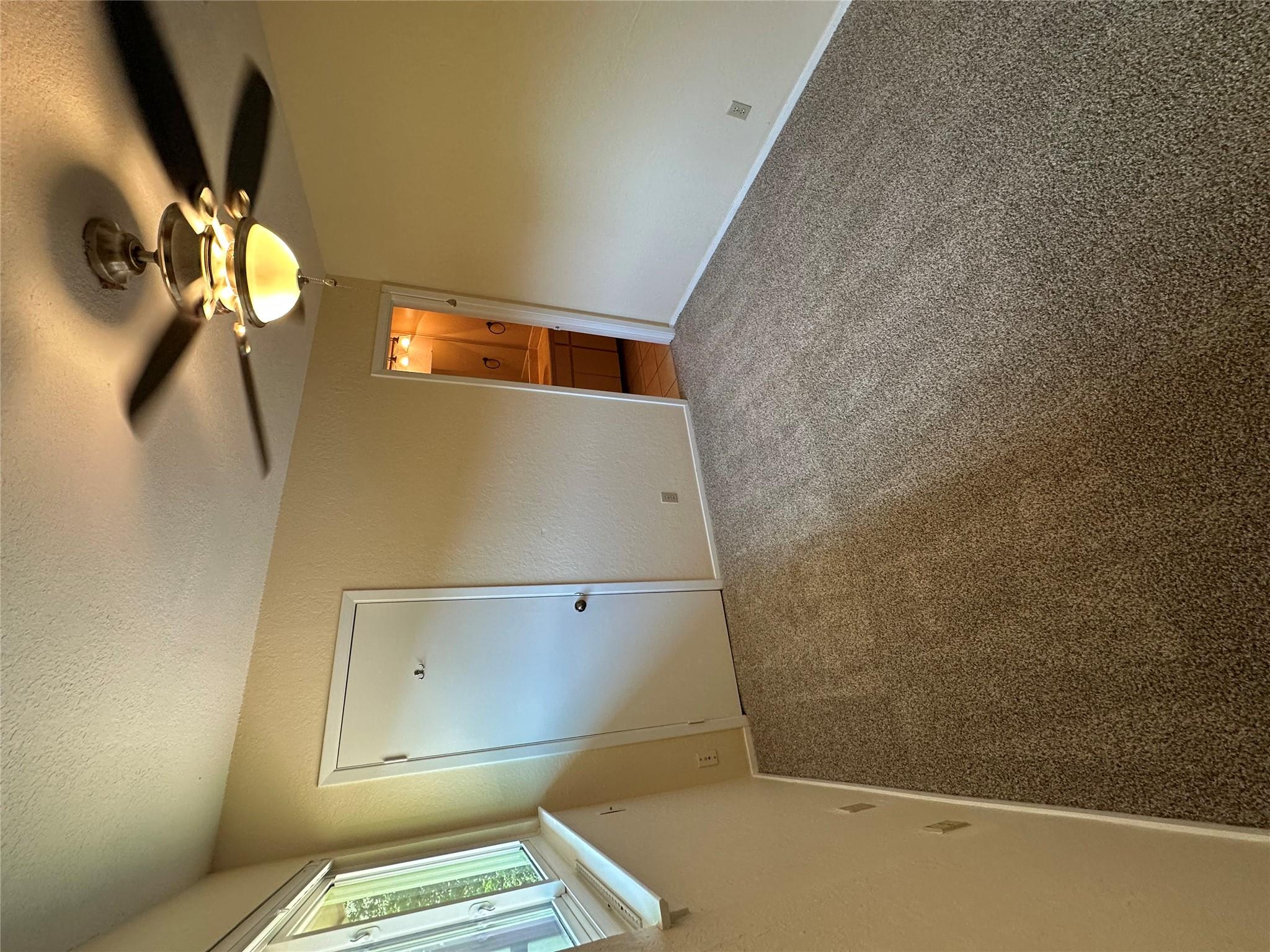 3529 North Hills Dr #a Property Photo 10