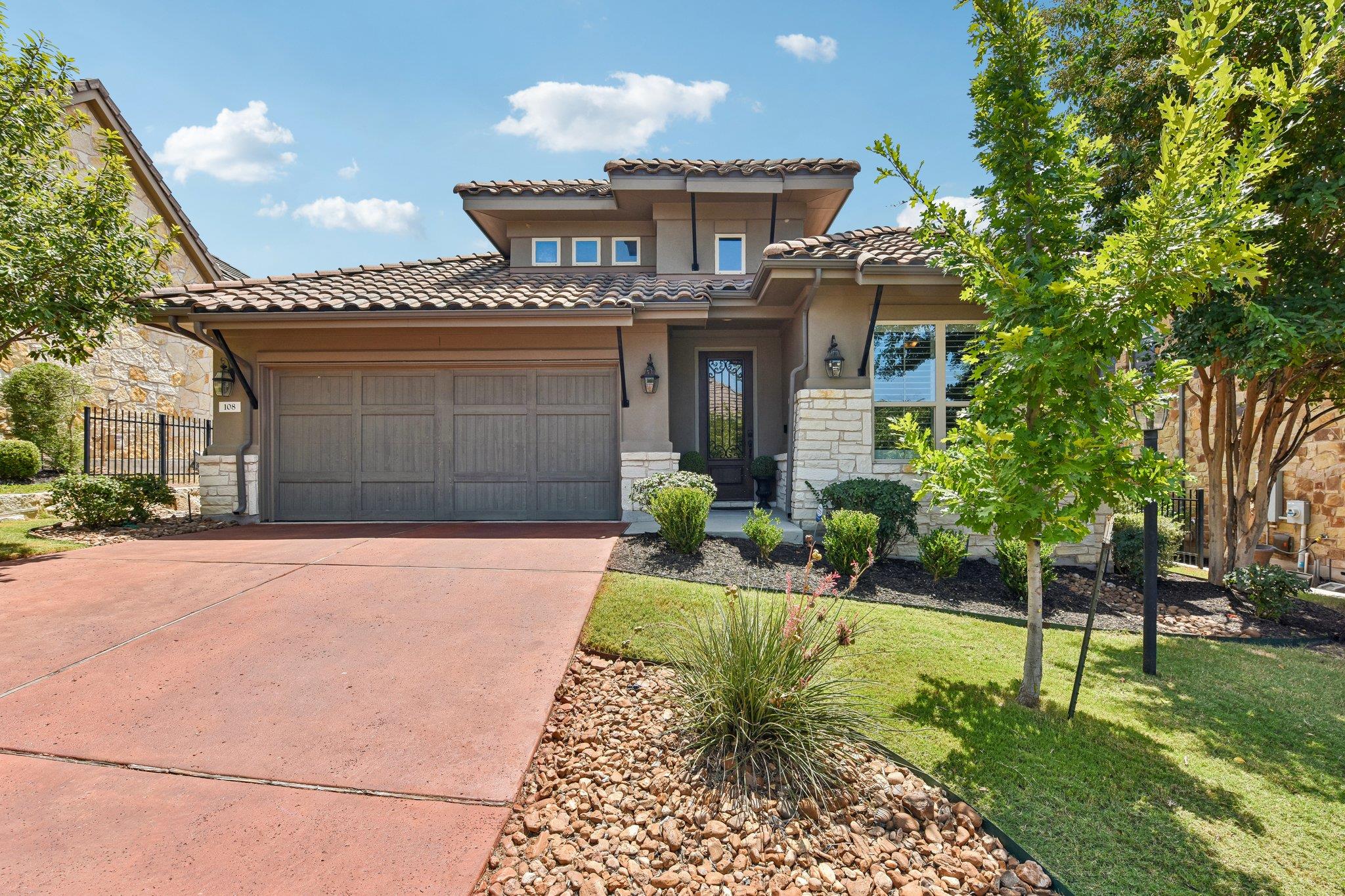 108 Maxwell Way #34 Property Photo 1