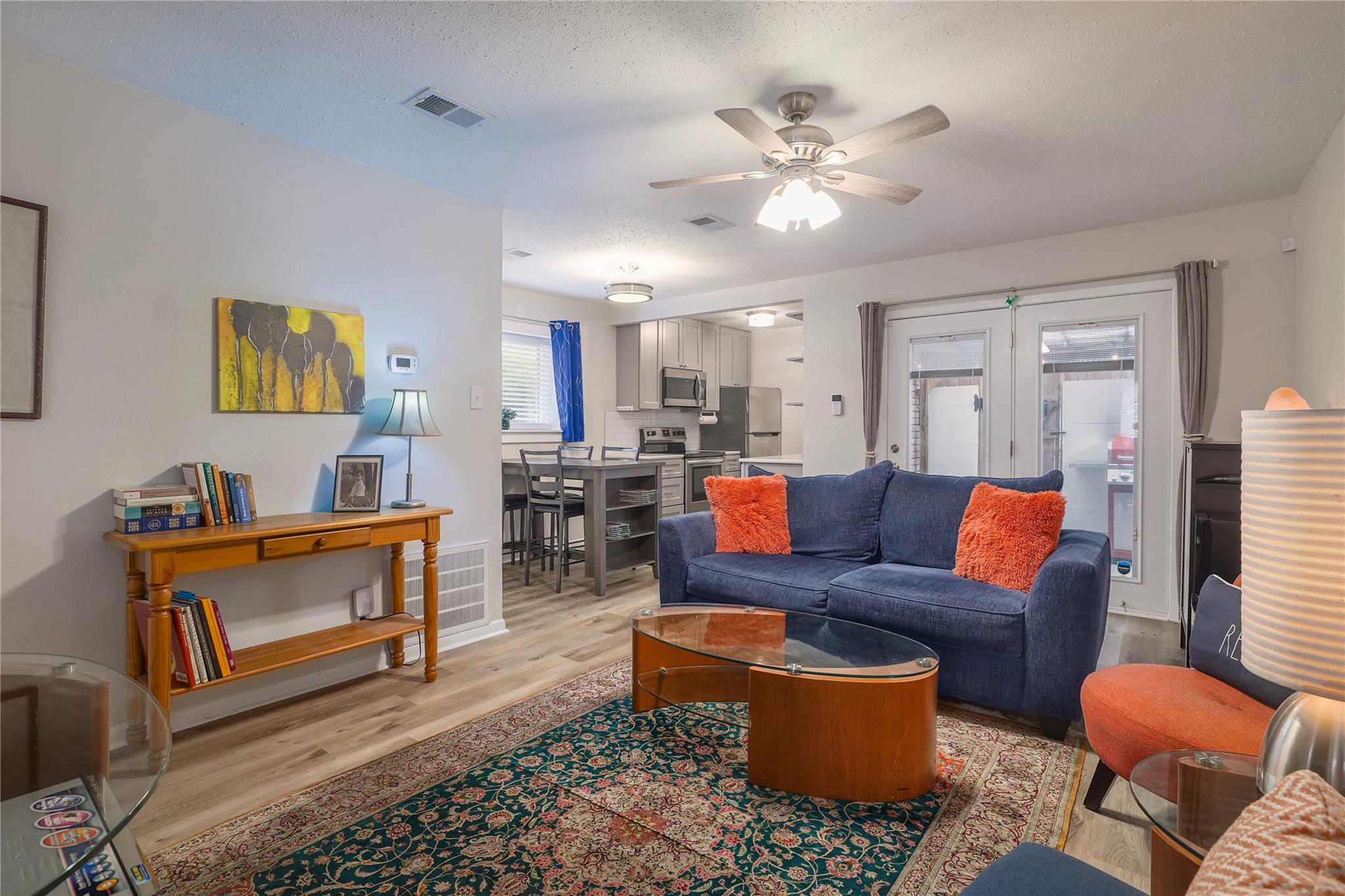 7406 Shadow Hill Dr #108 Property Photo 8