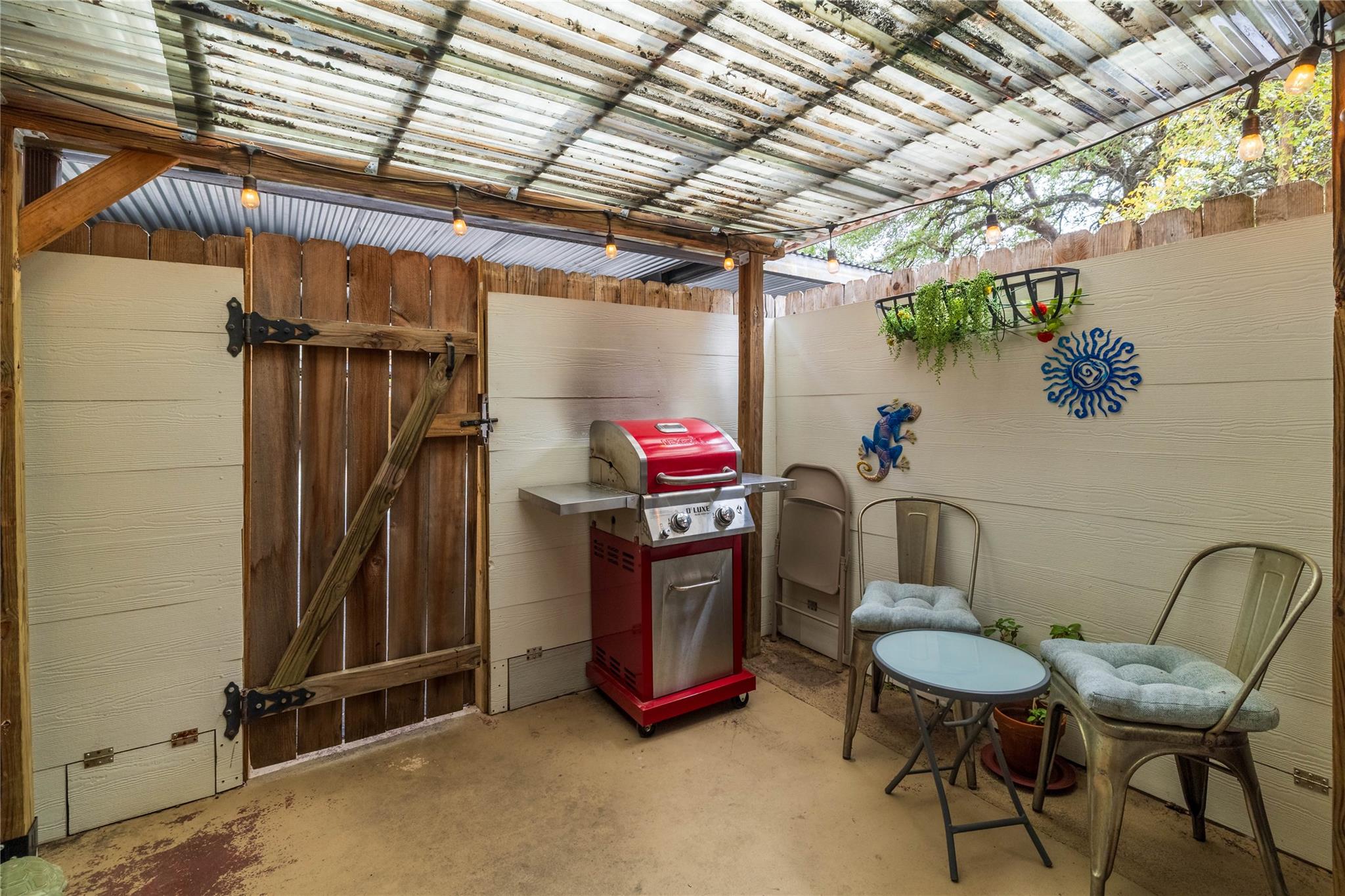 7406 Shadow Hill Dr #108 Property Photo 19