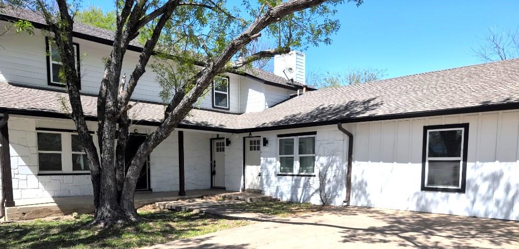 3413 Lynridge Dr B Property Photo