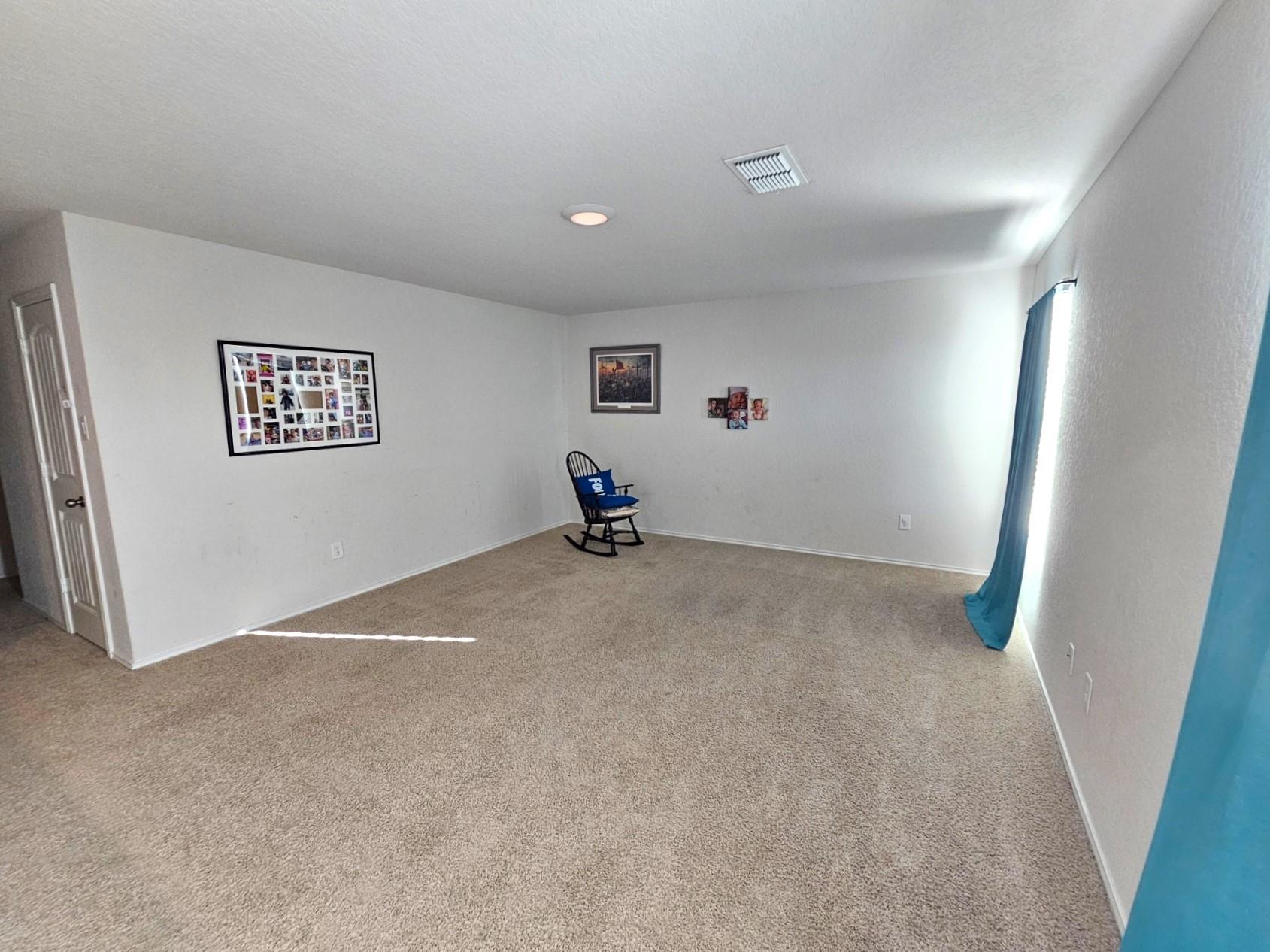 916 Armadillo Dr Property Photo 12