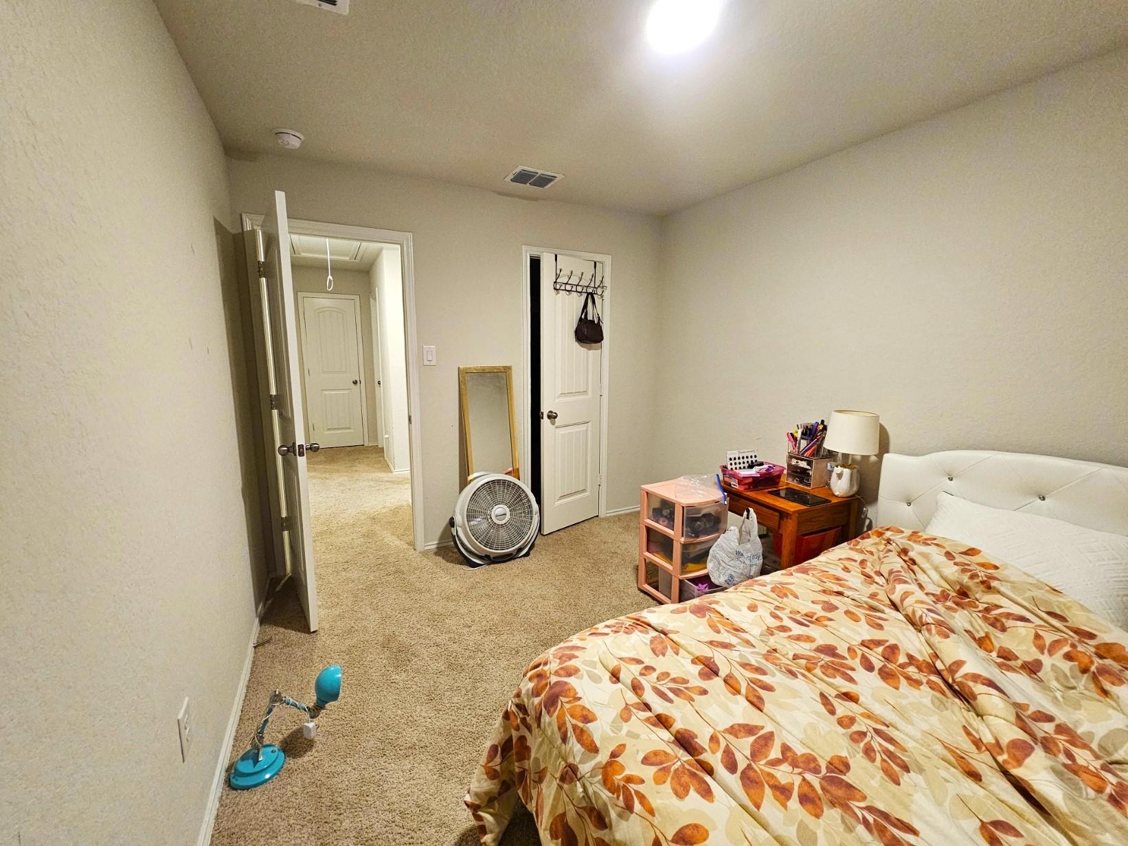 916 Armadillo Dr Property Photo 17