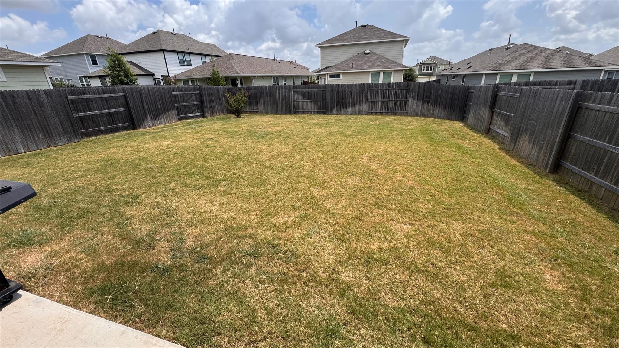 112 Tranchet Dr Property Photo 28