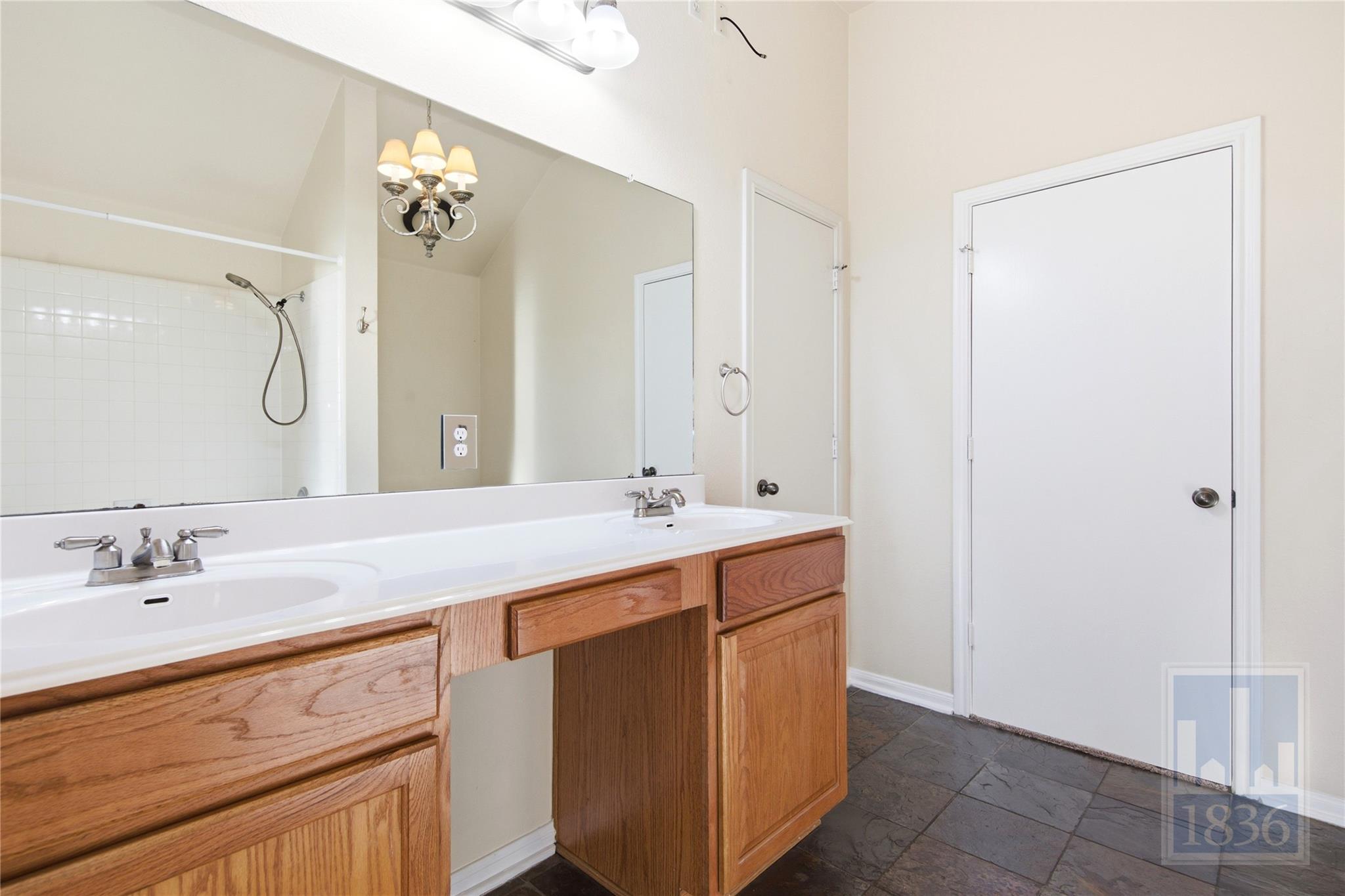 1211 Stone Rim Loop Property Photo 16