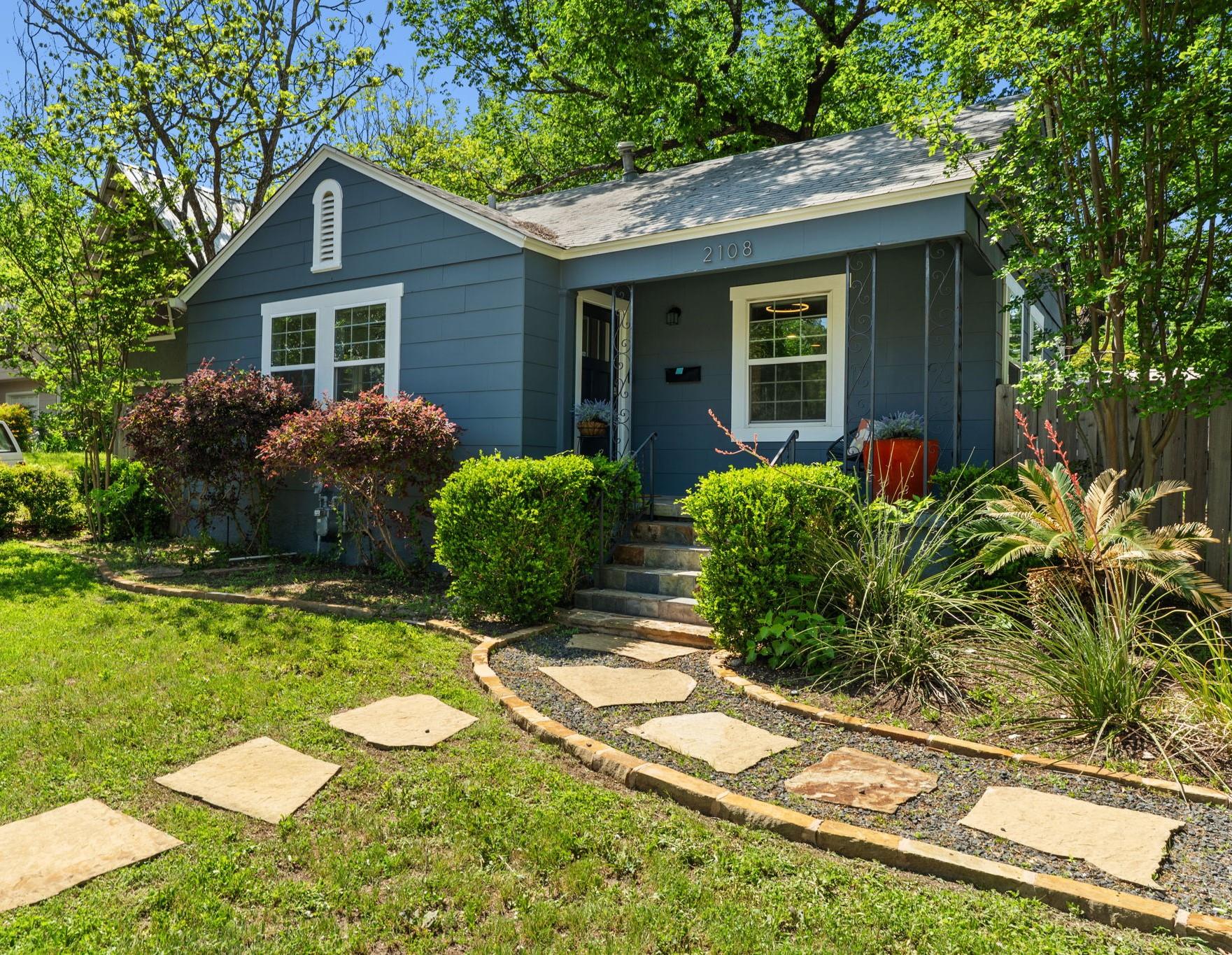 2108 Glendale Pl Property Photo 1