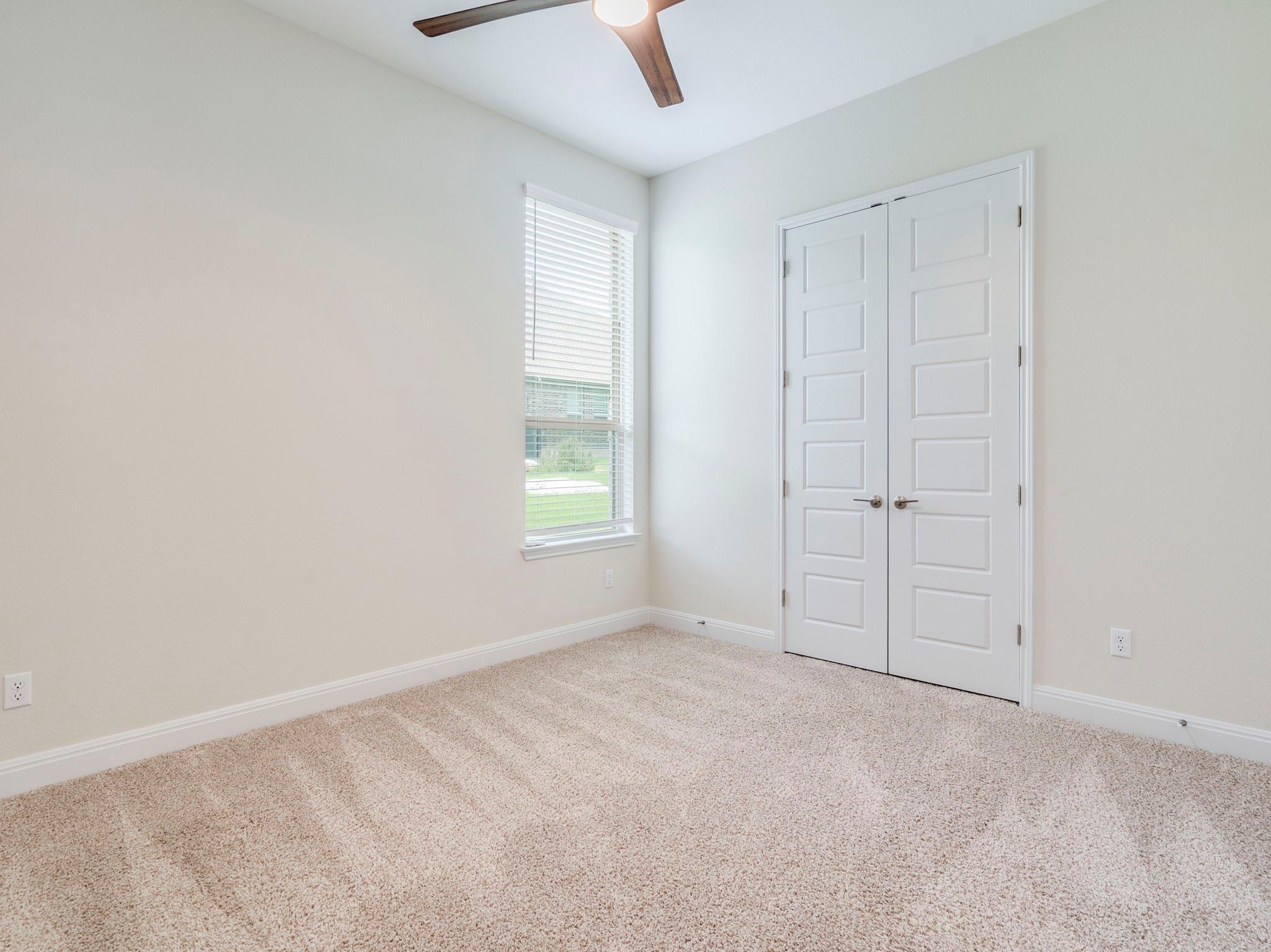 1421 Nature View Loop Property Photo 24