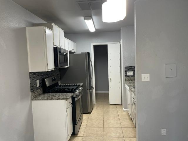 16024 Windermere Dr Property Photo 4