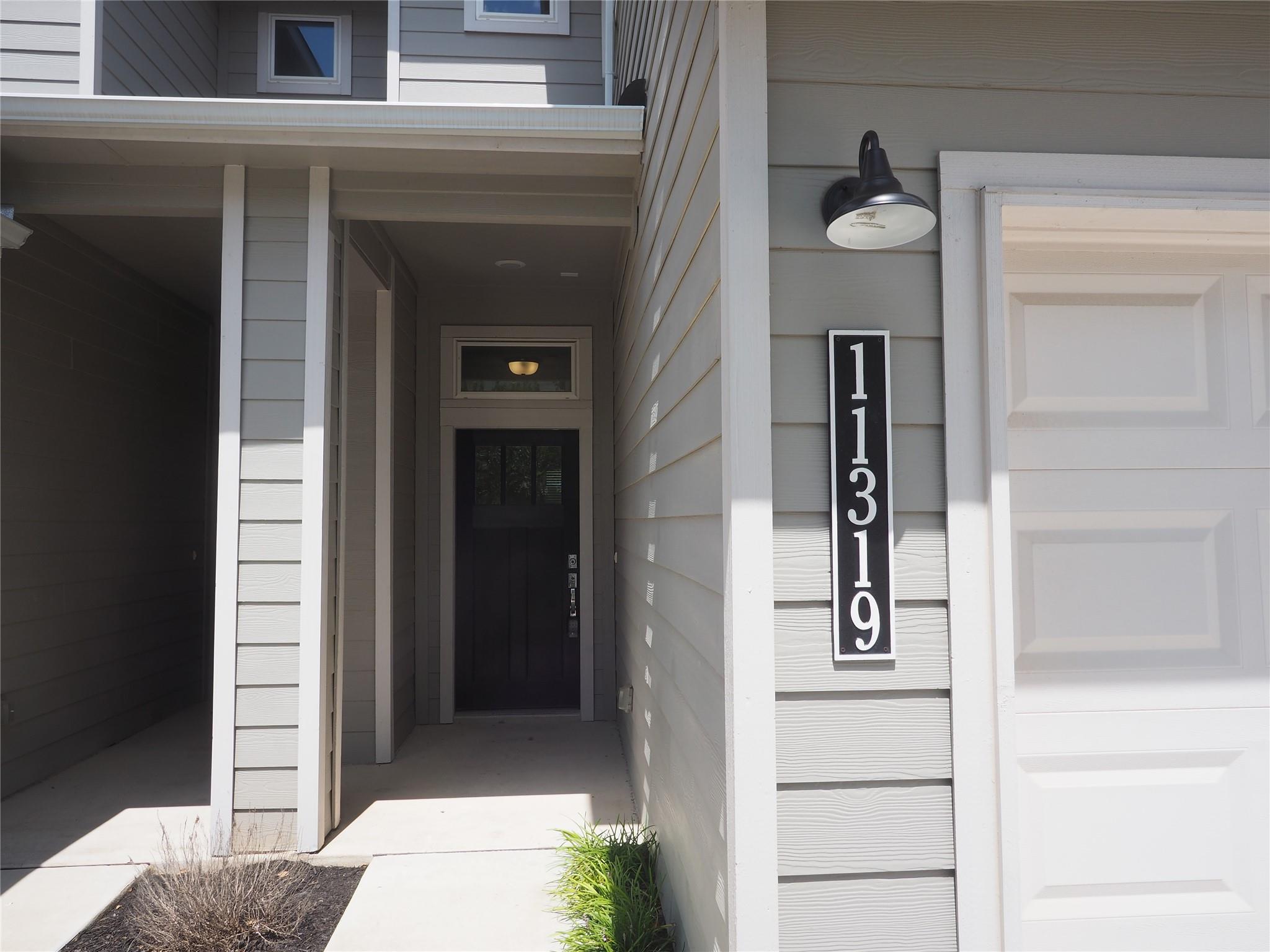 11319 Gadsen Ln #94 Property Photo 1