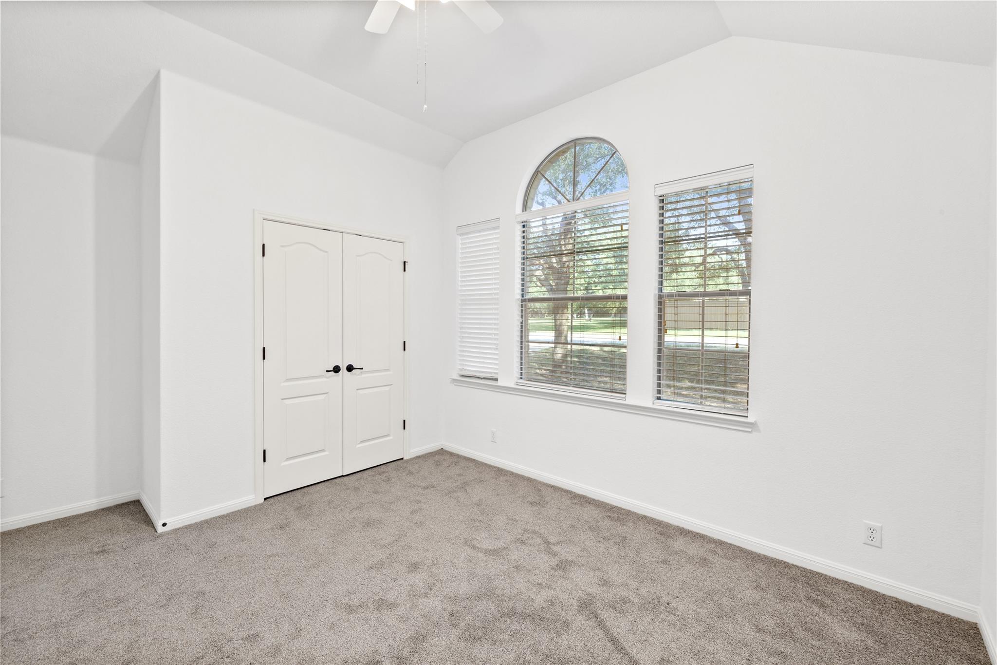 250 Maeves Way Property Photo 8