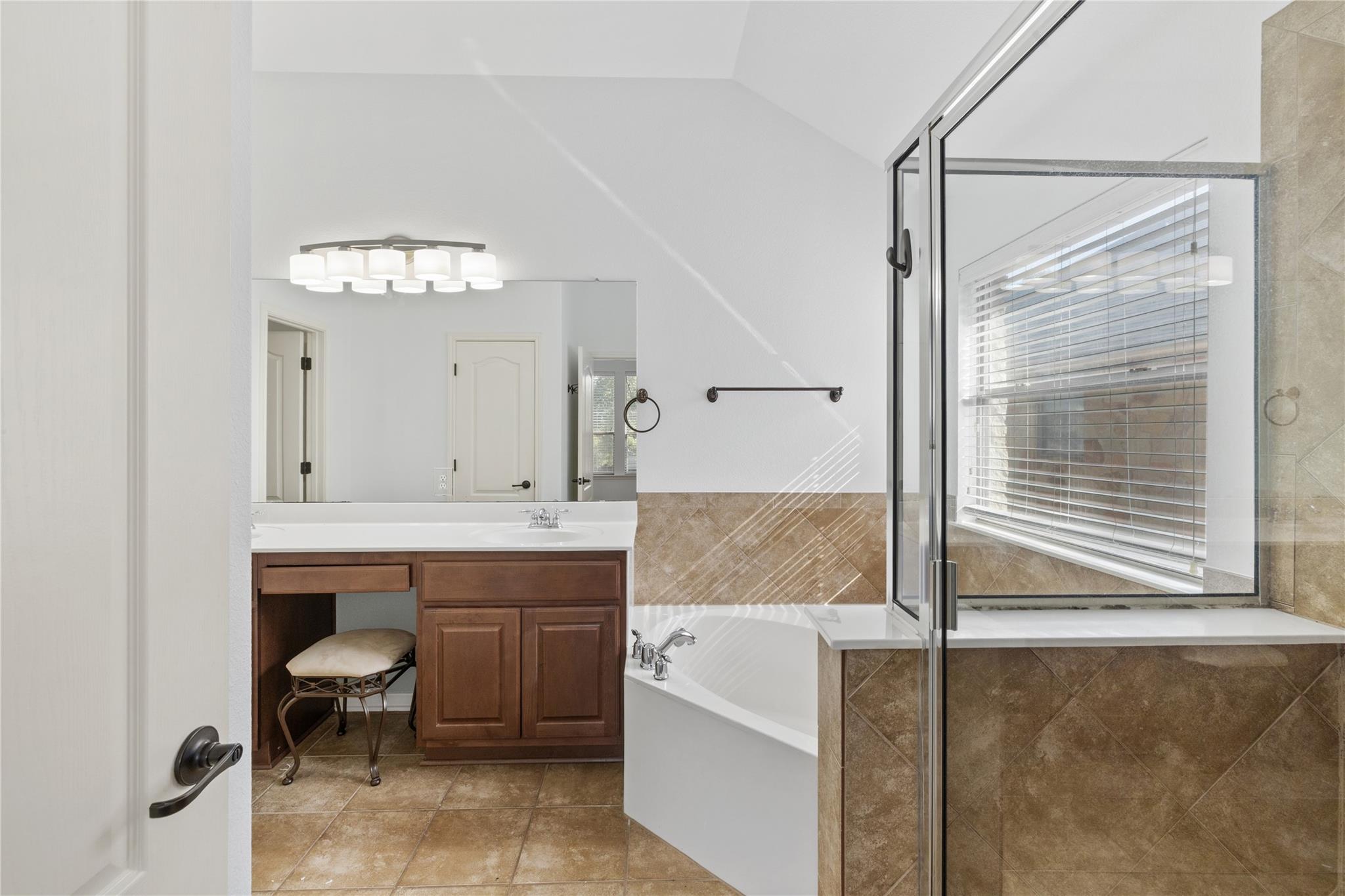 250 Maeves Way Property Photo 26