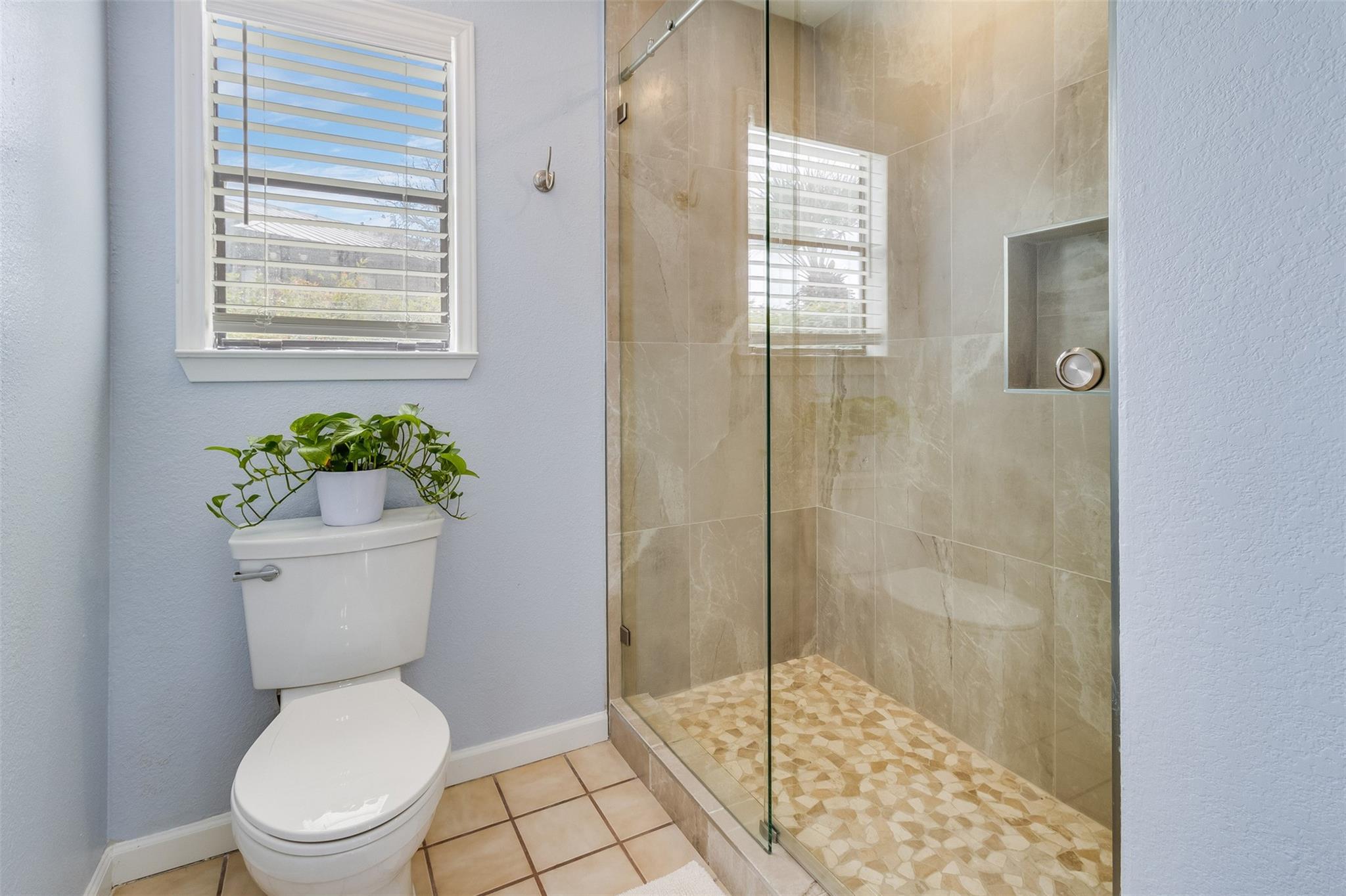 101 Island Dr #d Property Photo 20