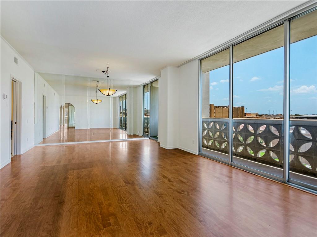 1801 Lavaca St 5j Property Photo