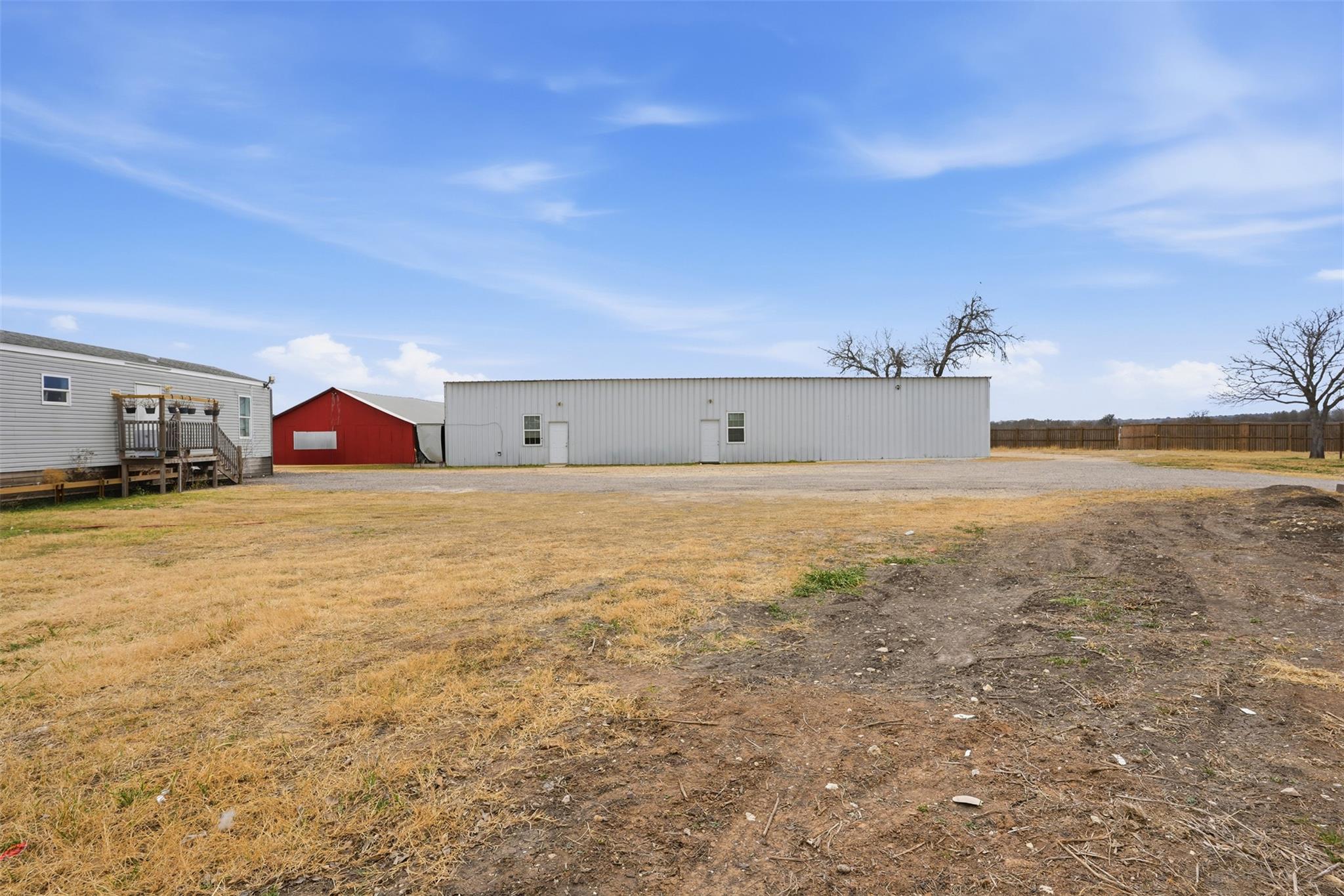 260 Ganado Dr Property Photo 2