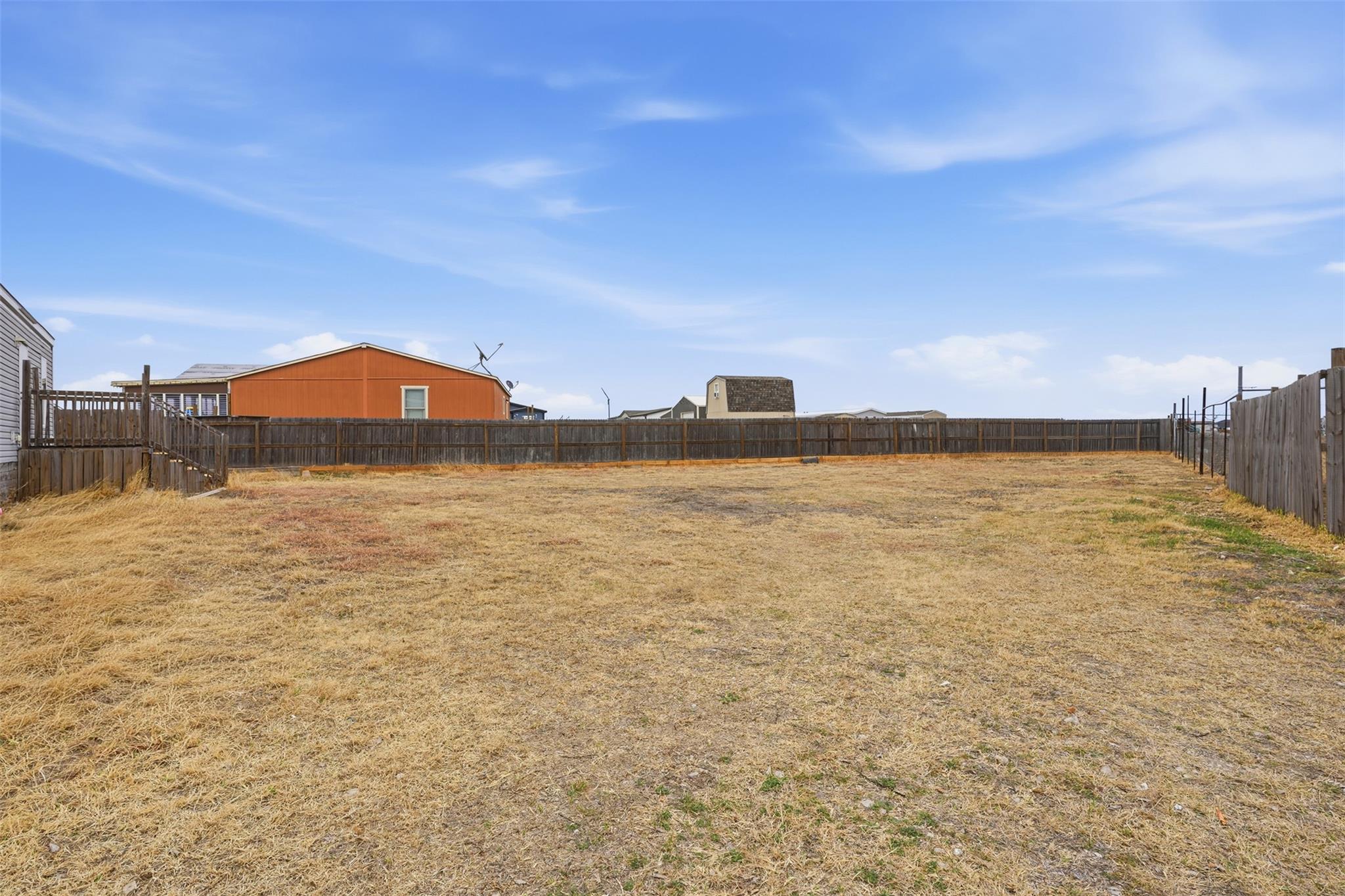 260 Ganado Dr Property Photo 16