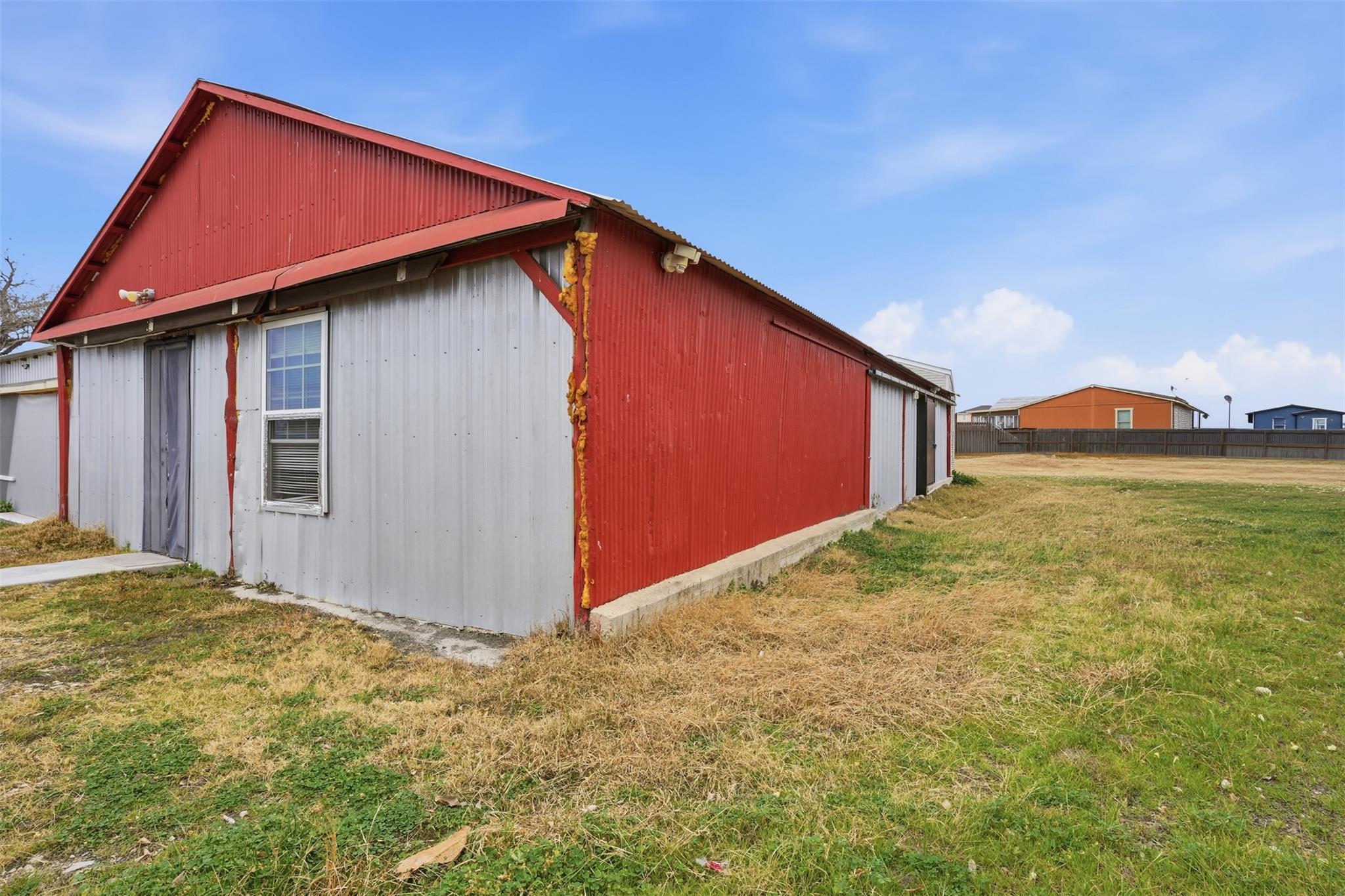 260 Ganado Dr Property Photo 17