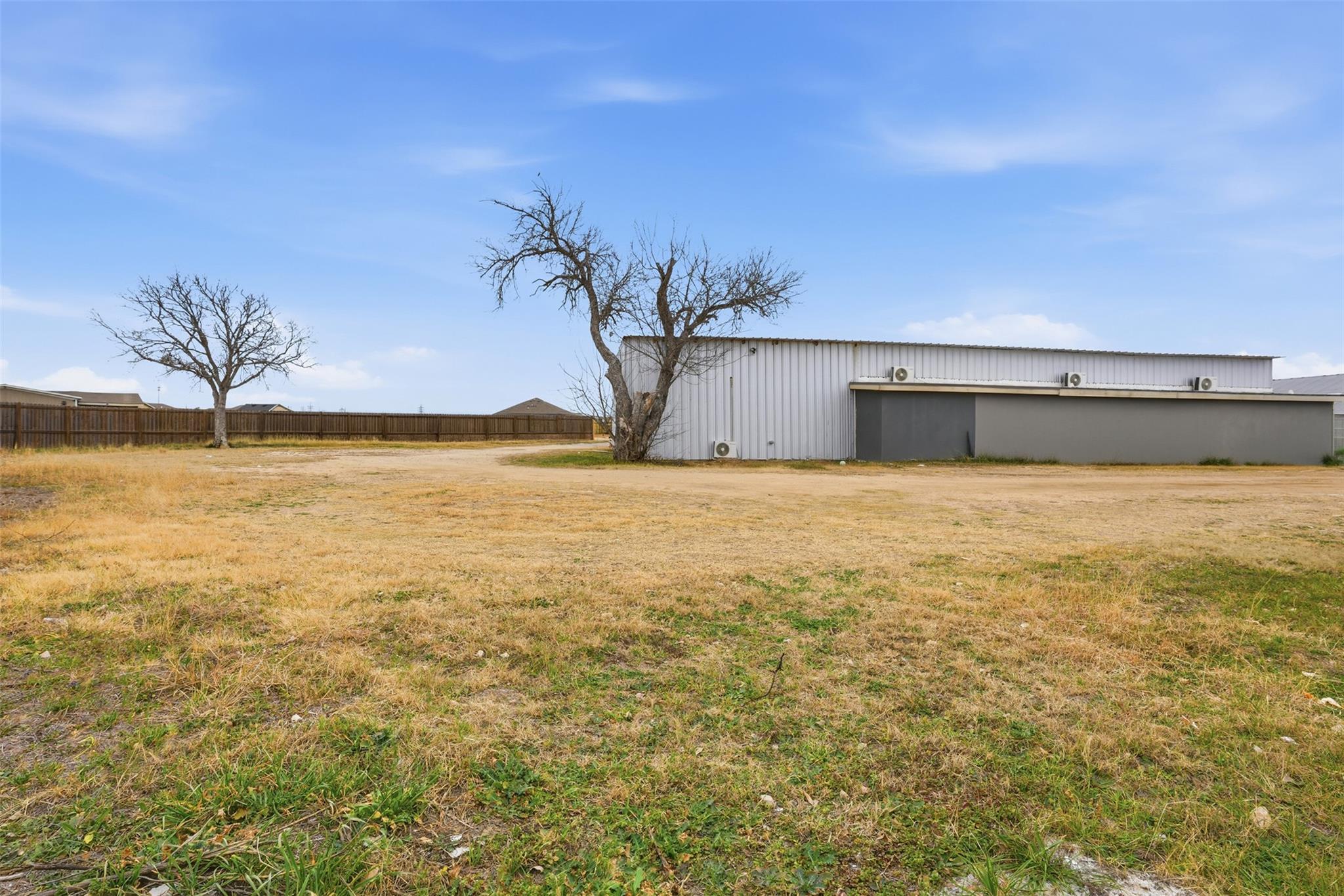 260 Ganado Dr Property Photo 19