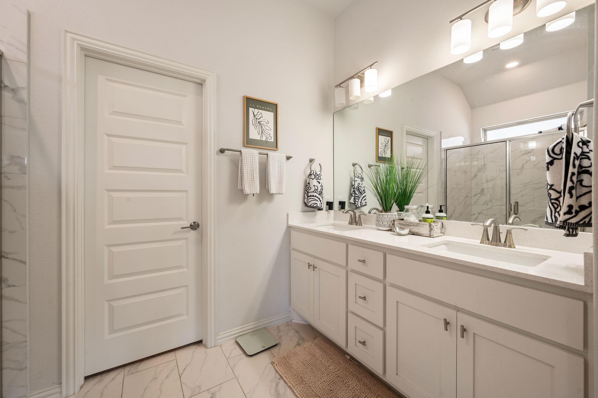 3932 Pine Cone Way Property Photo 17