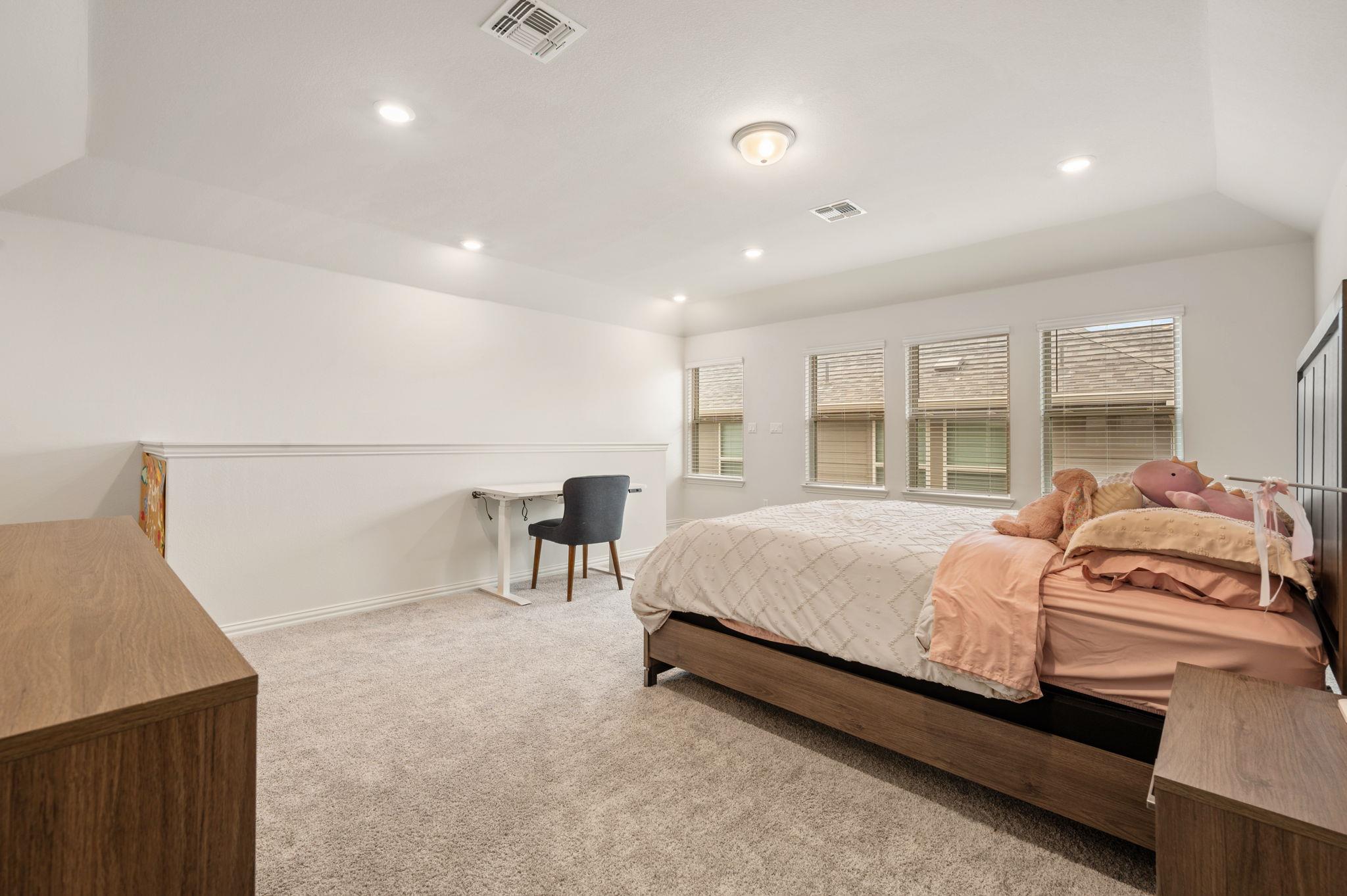 3932 Pine Cone Way Property Photo 26