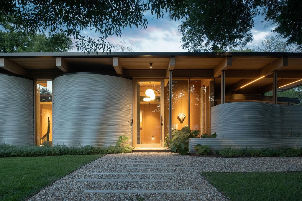 1700 Riverview St Property Photo 1