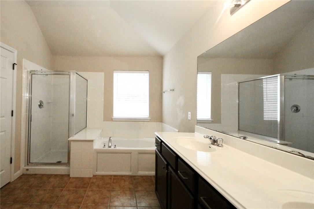 3728 Pine Needle Cir Property Photo 9