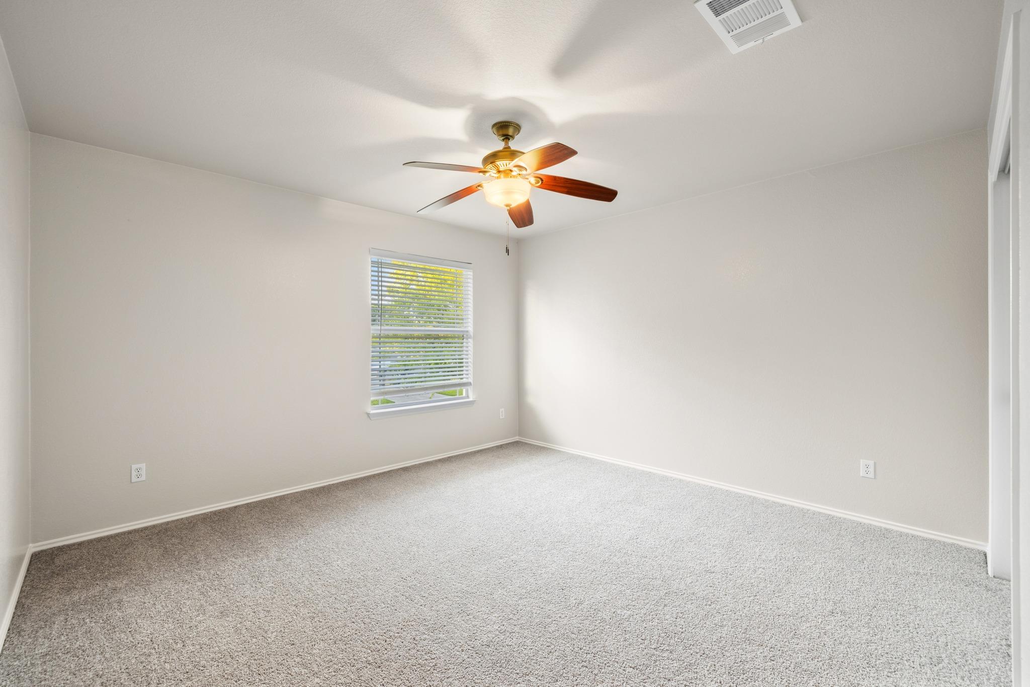 124 Steven St Property Photo 20