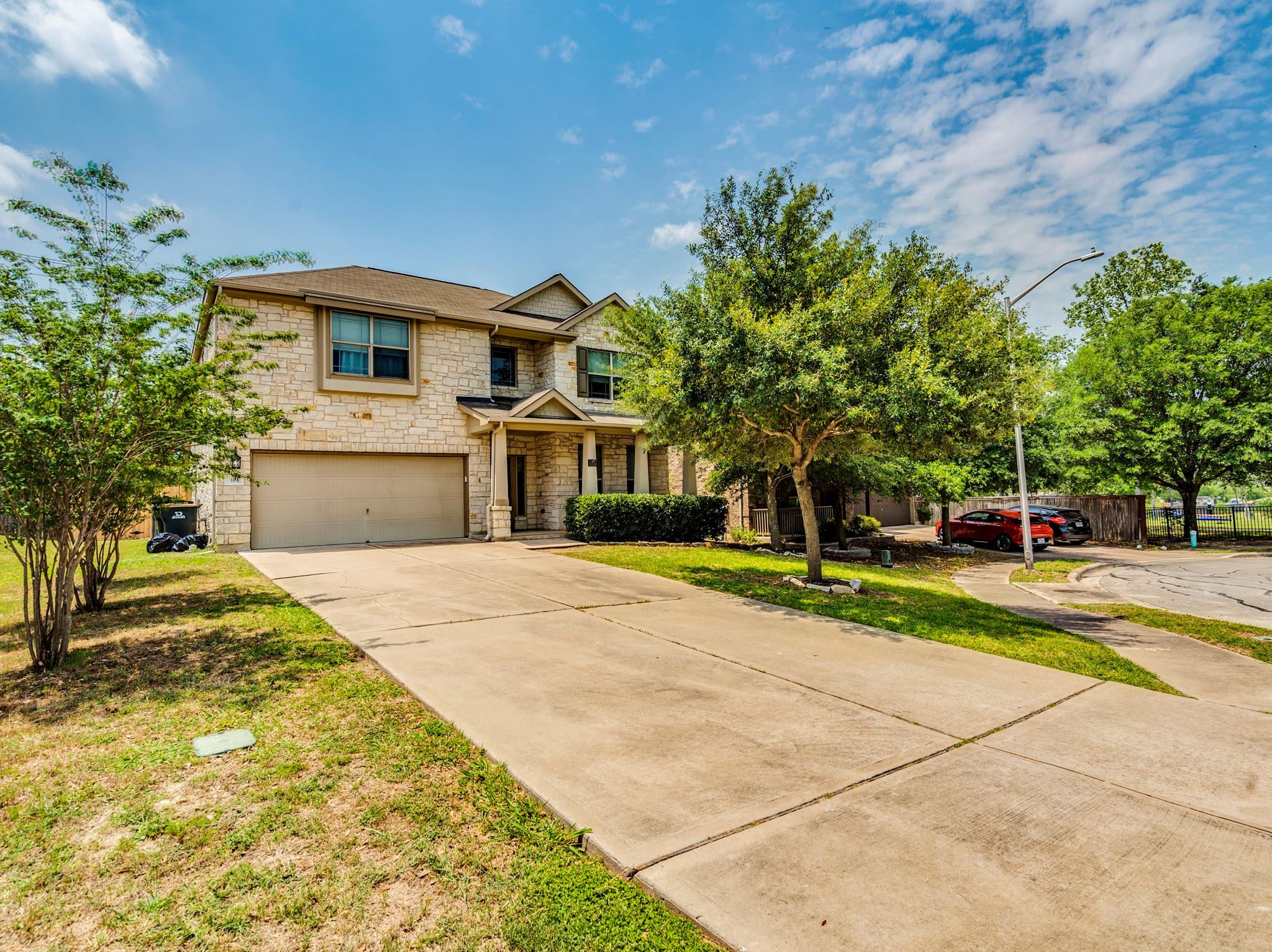 319 Sandstone Trl Property Photo 1