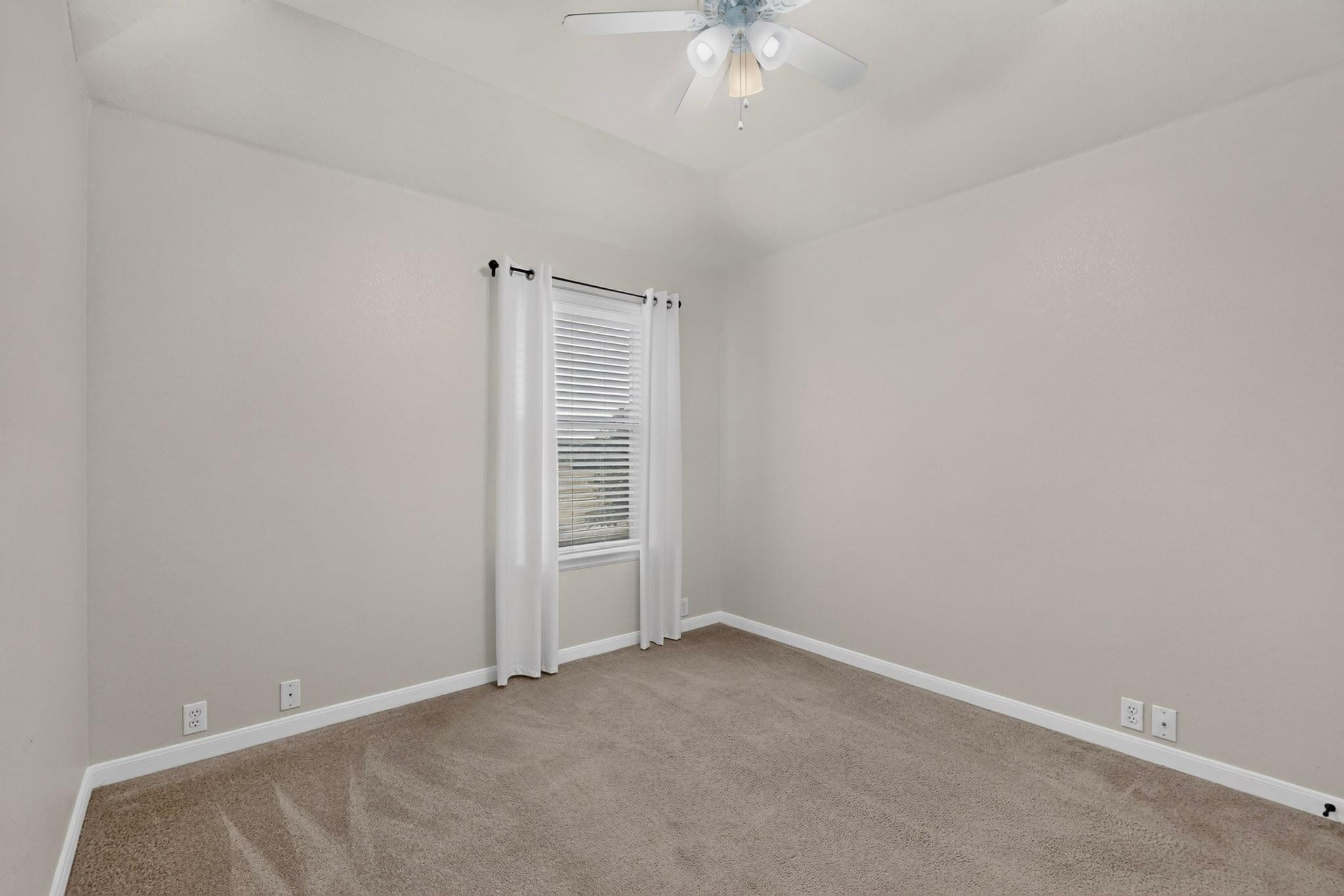2544 Salorn Way Property Photo 32