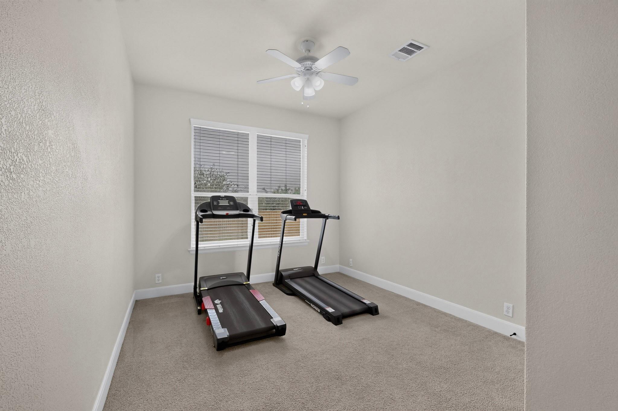 2544 Salorn Way Property Photo 38