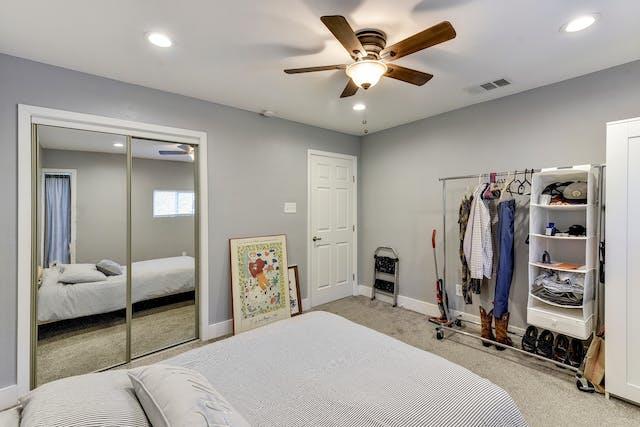 935 La Posada Dr #213 Property Photo 18