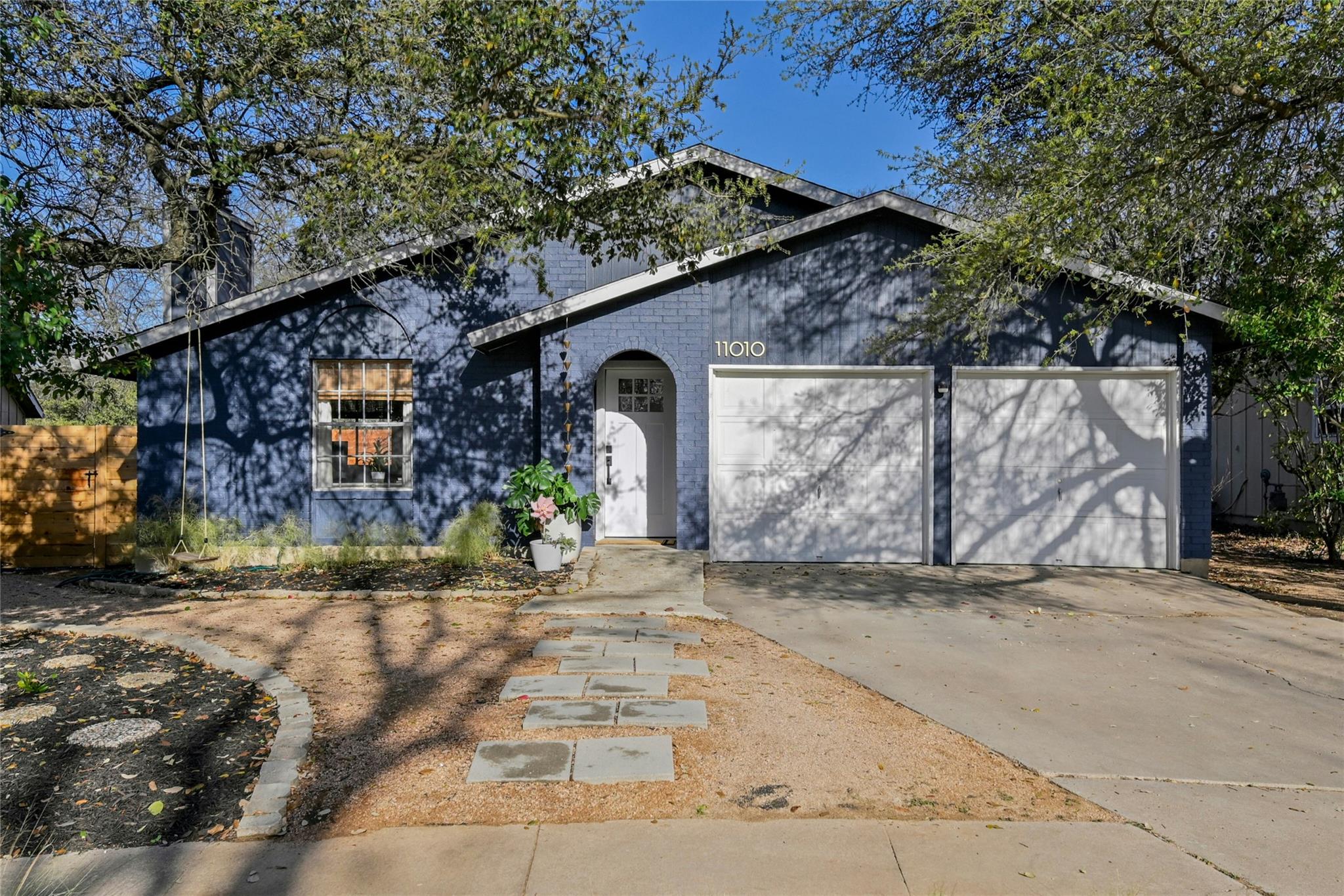 11010 Prairie Dove Cir Property Photo 1