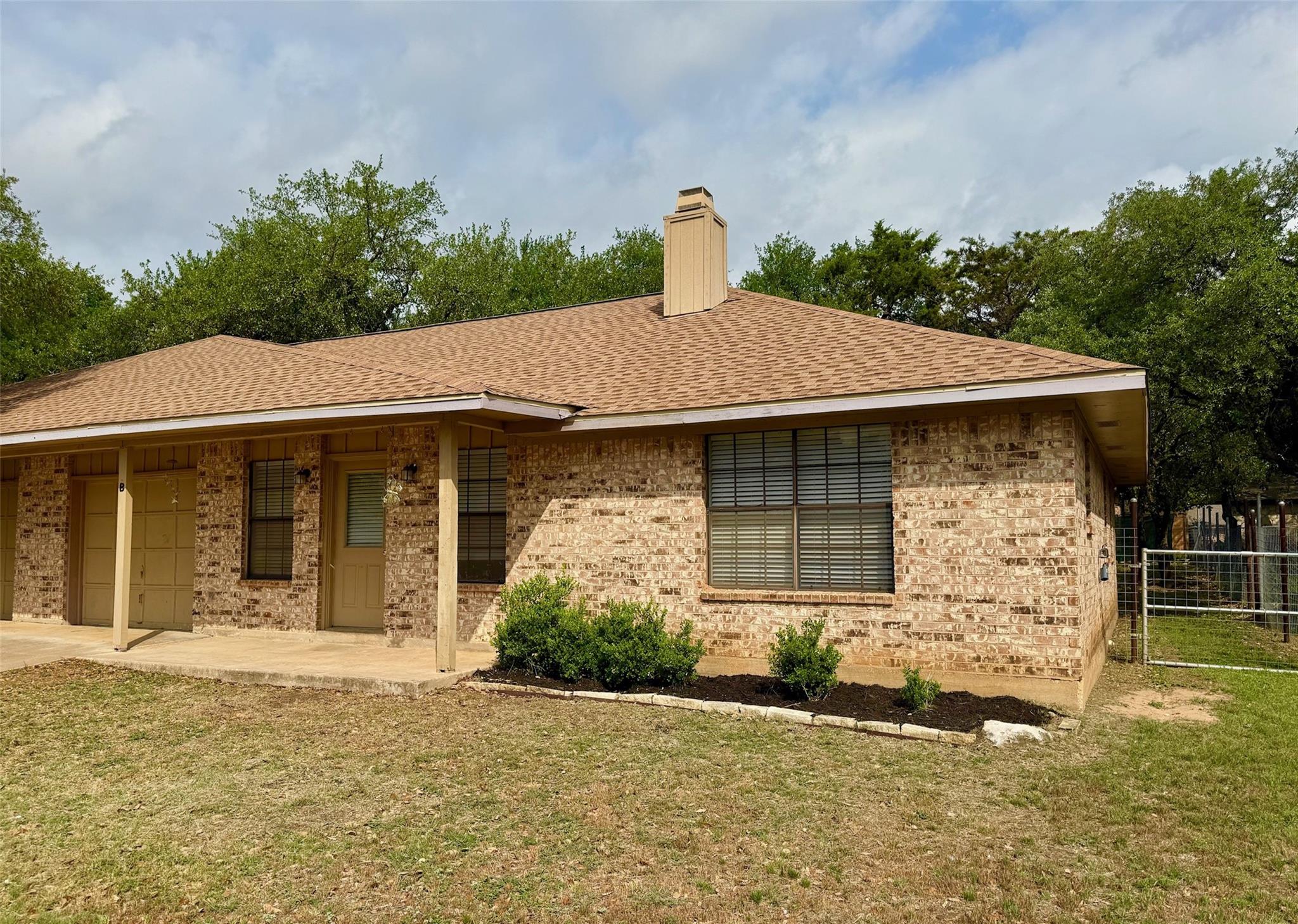 505 Hedgewood Dr B Property Photo