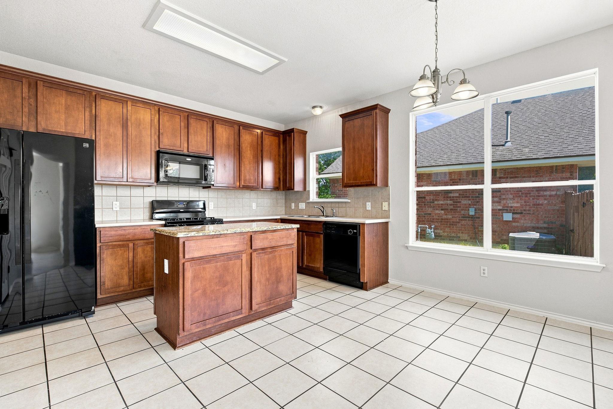 11900 Springs Head Loop Property Photo 12