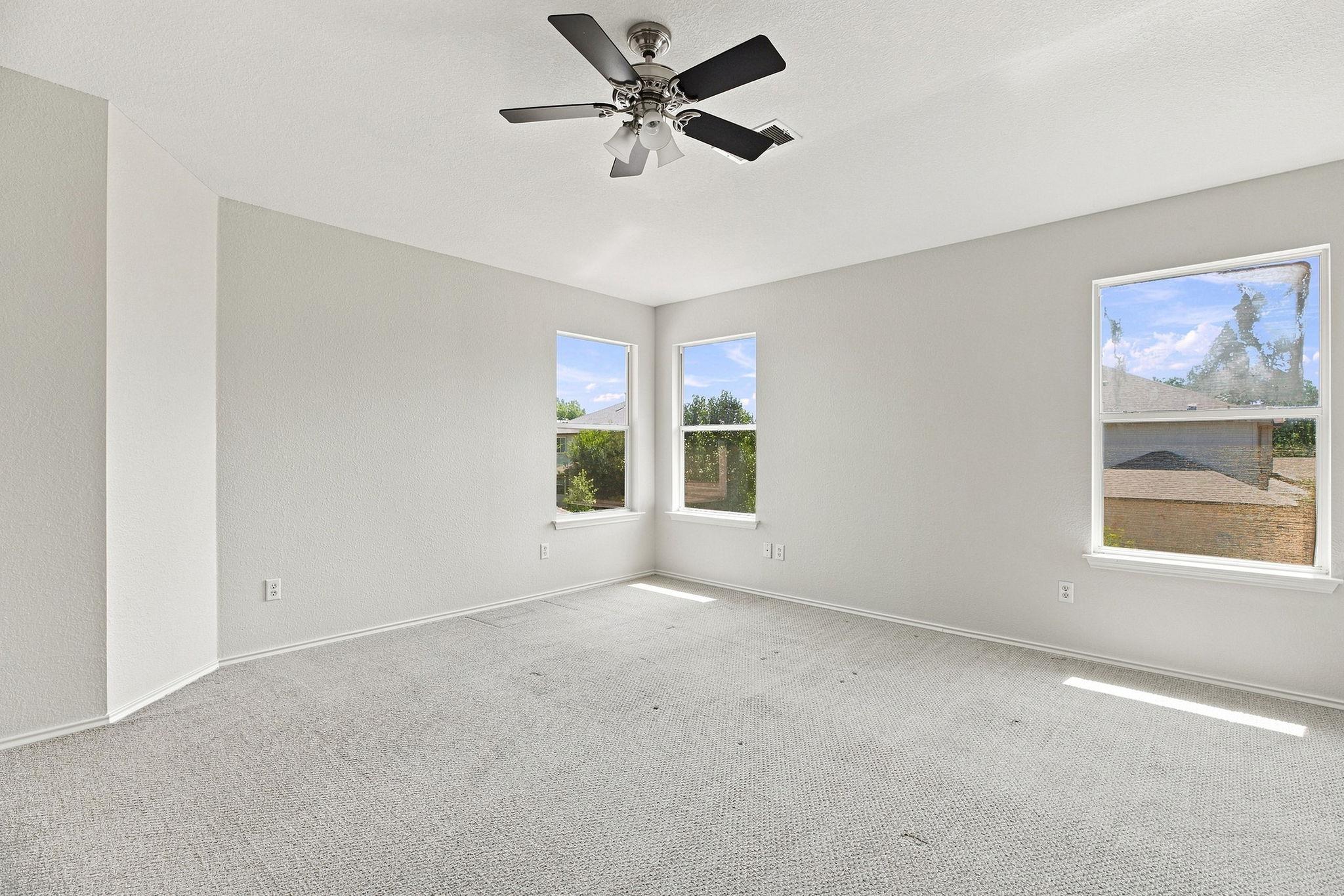 11900 Springs Head Loop Property Photo 25